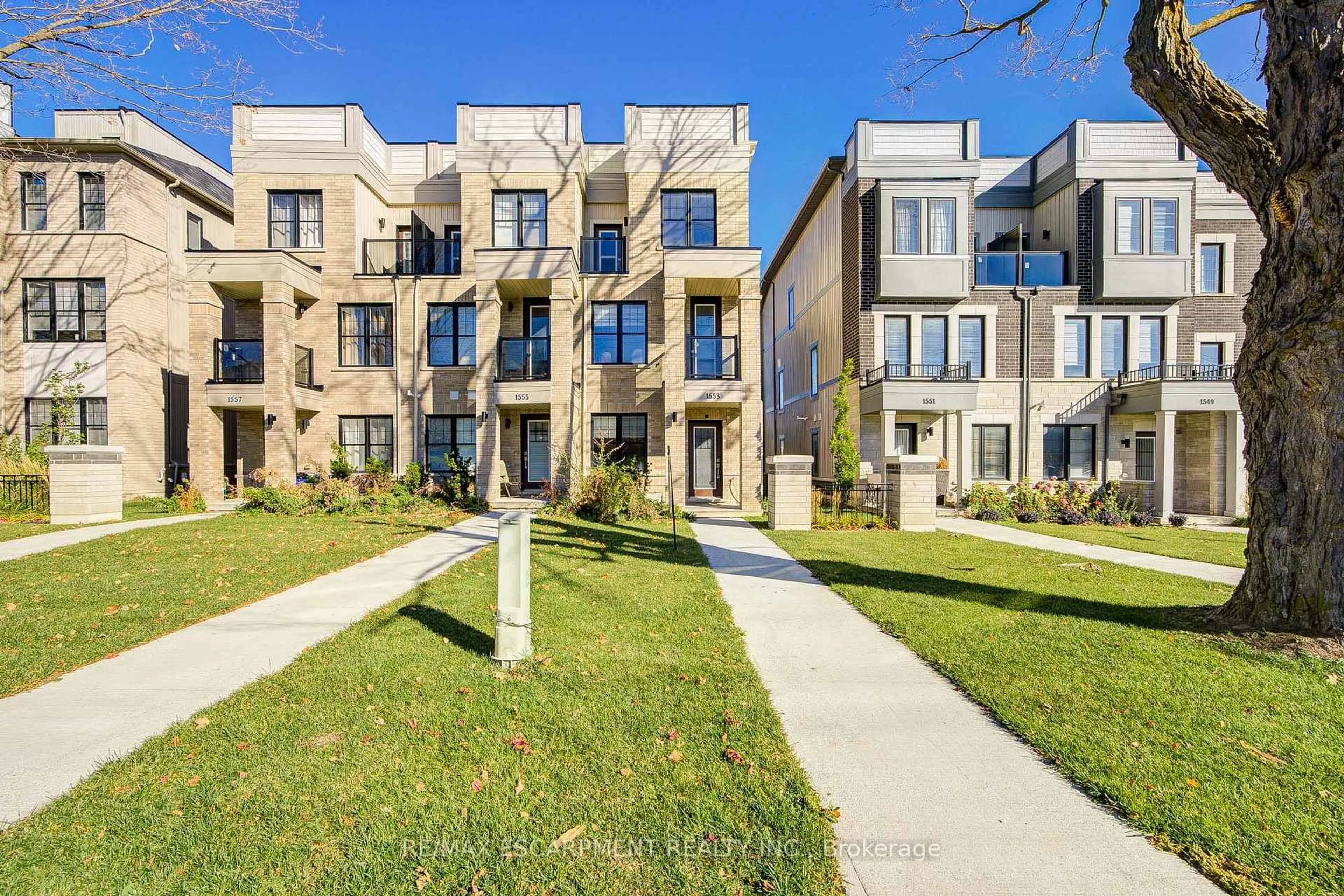 Unknown for 1553 Green Rd, Clarington Ontario L1C 7E5