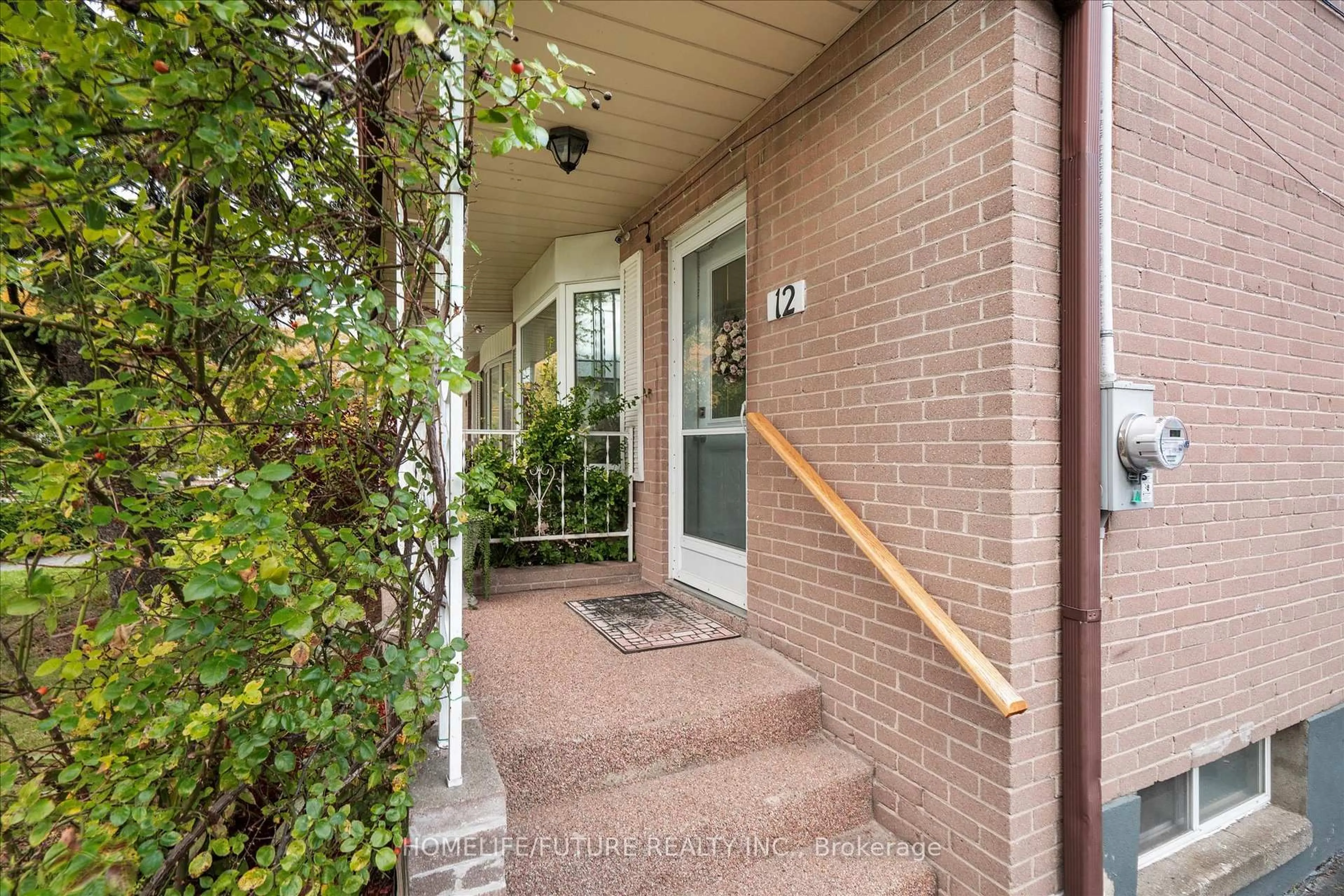 Unknown for 12 Ellendale Dr, Toronto Ontario M1P 1N2