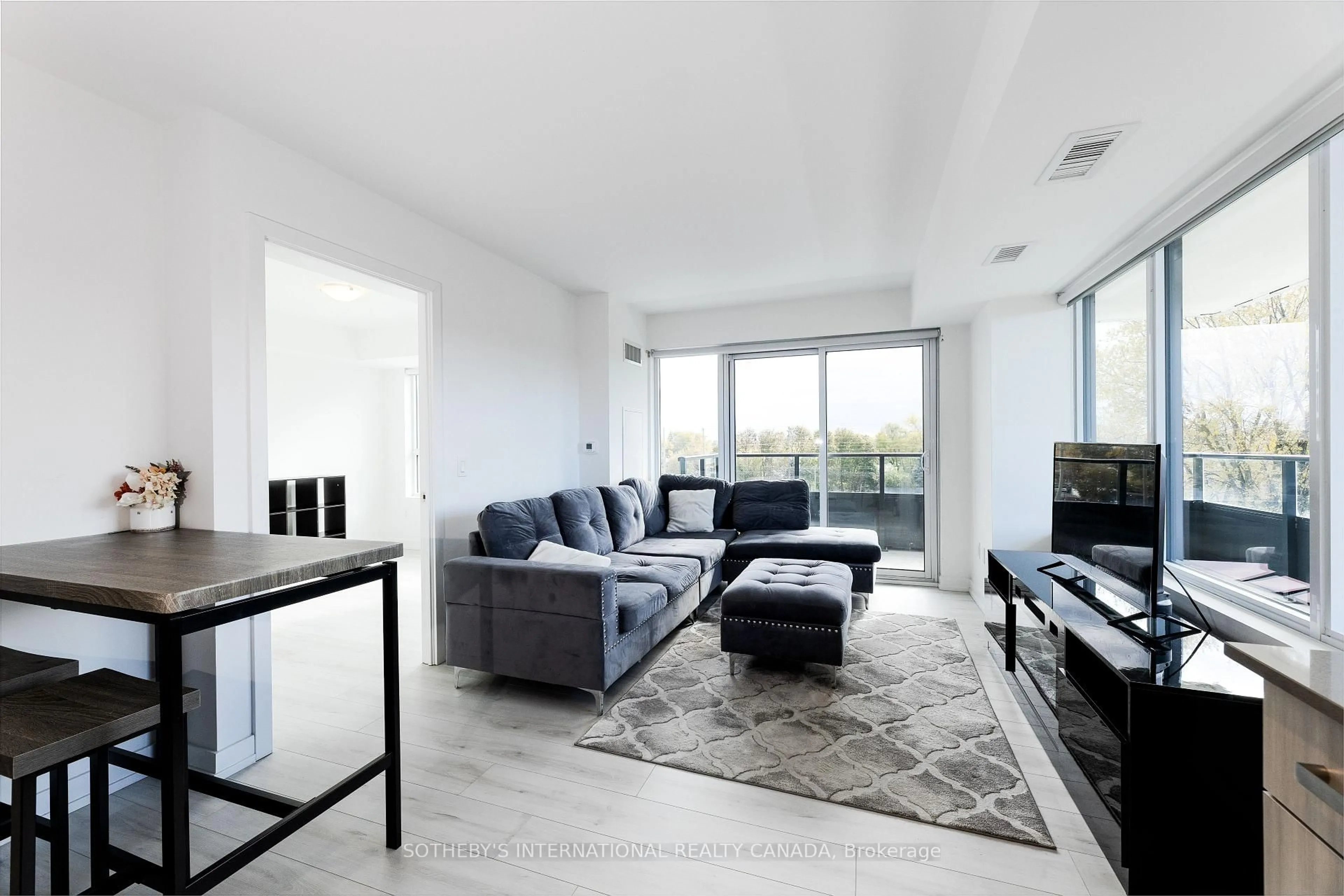 Living room with furniture, unknown for 1435 Celebration Dr #303, Pickering Ontario L1W 0C4