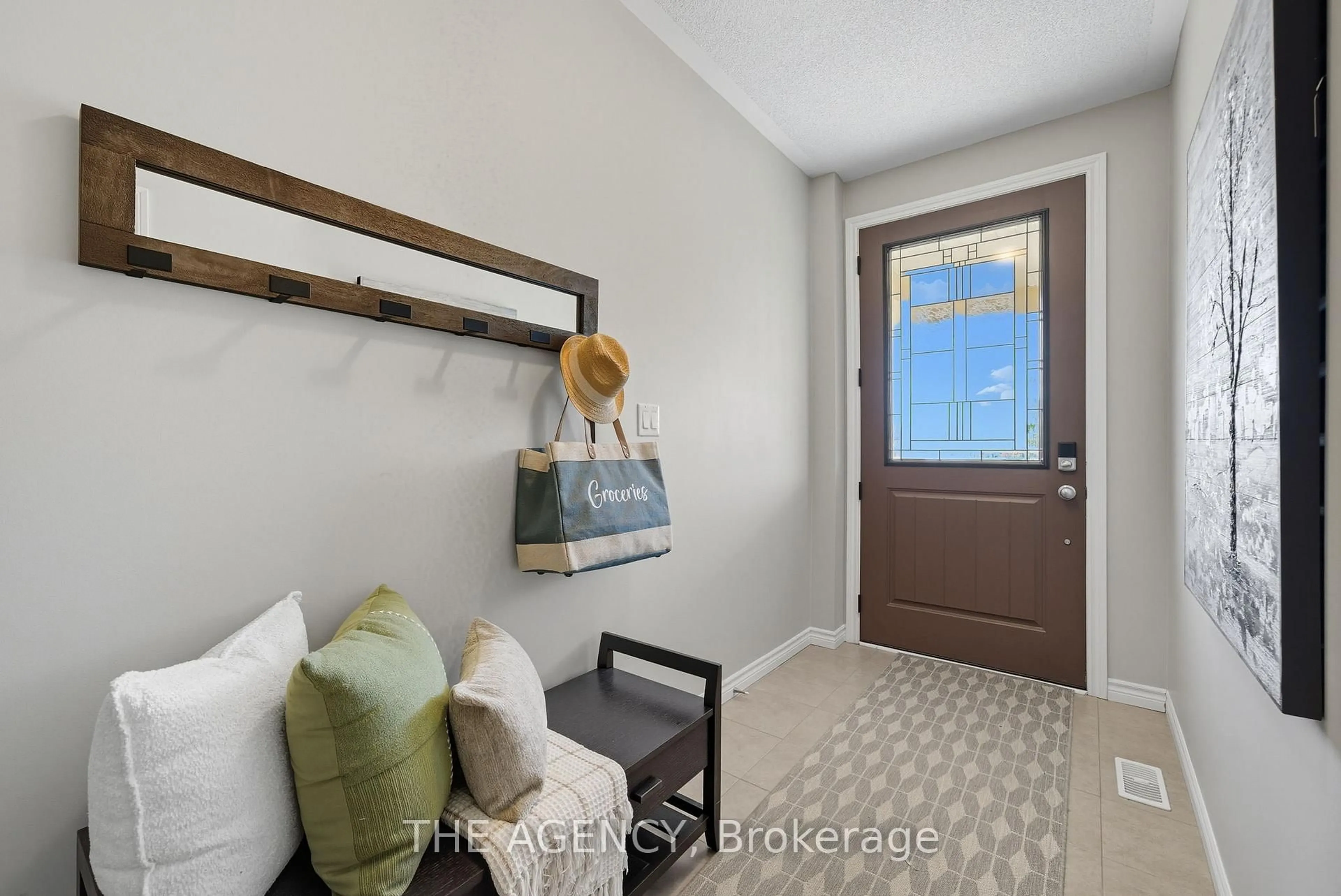 Indoor entryway for 15 Carl Raby St, Clarington Ontario L1C 3K7