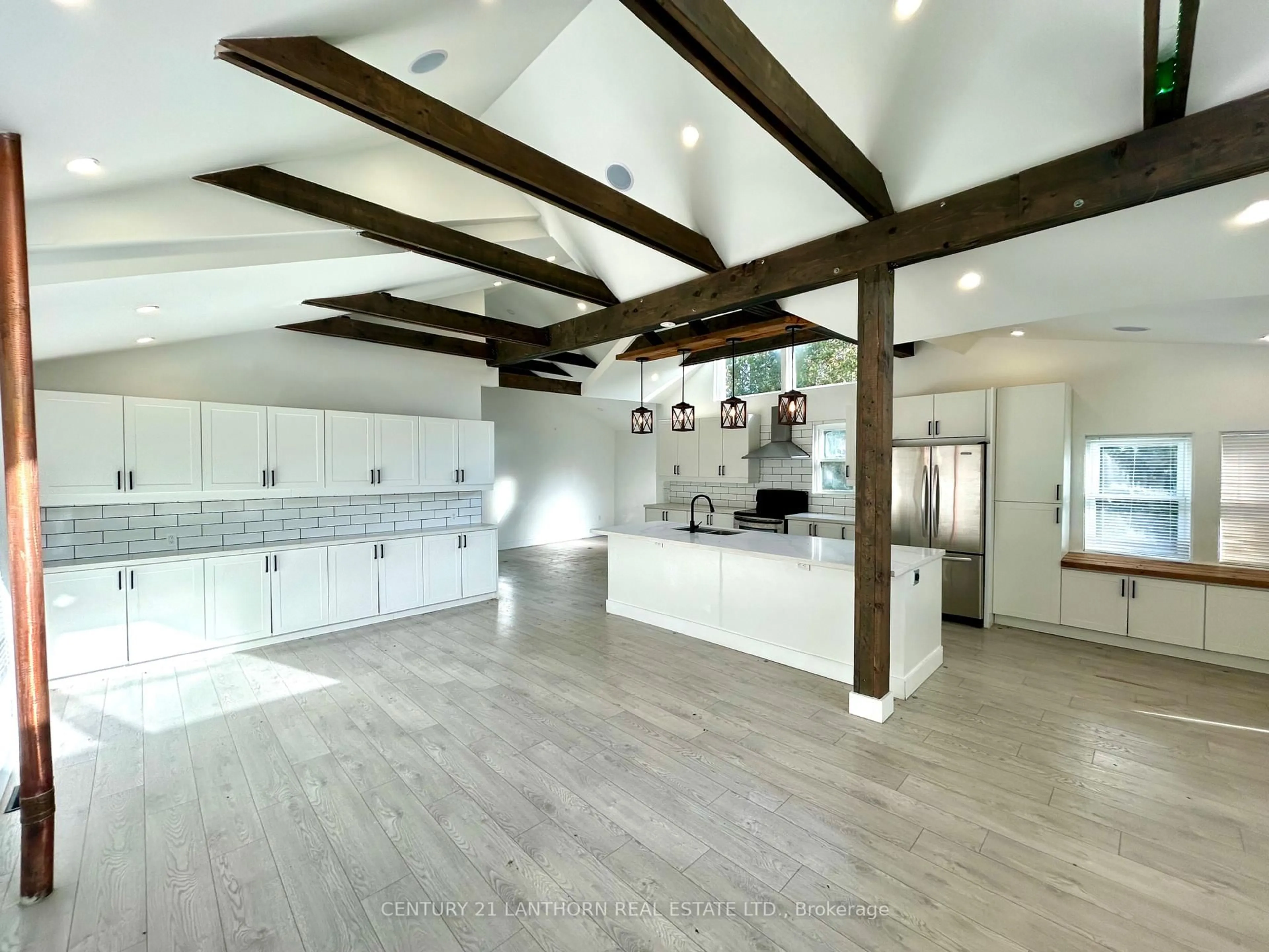 Open concept kitchen, unknown for 4474 Hill St, Clarington Ontario L0A 1J0