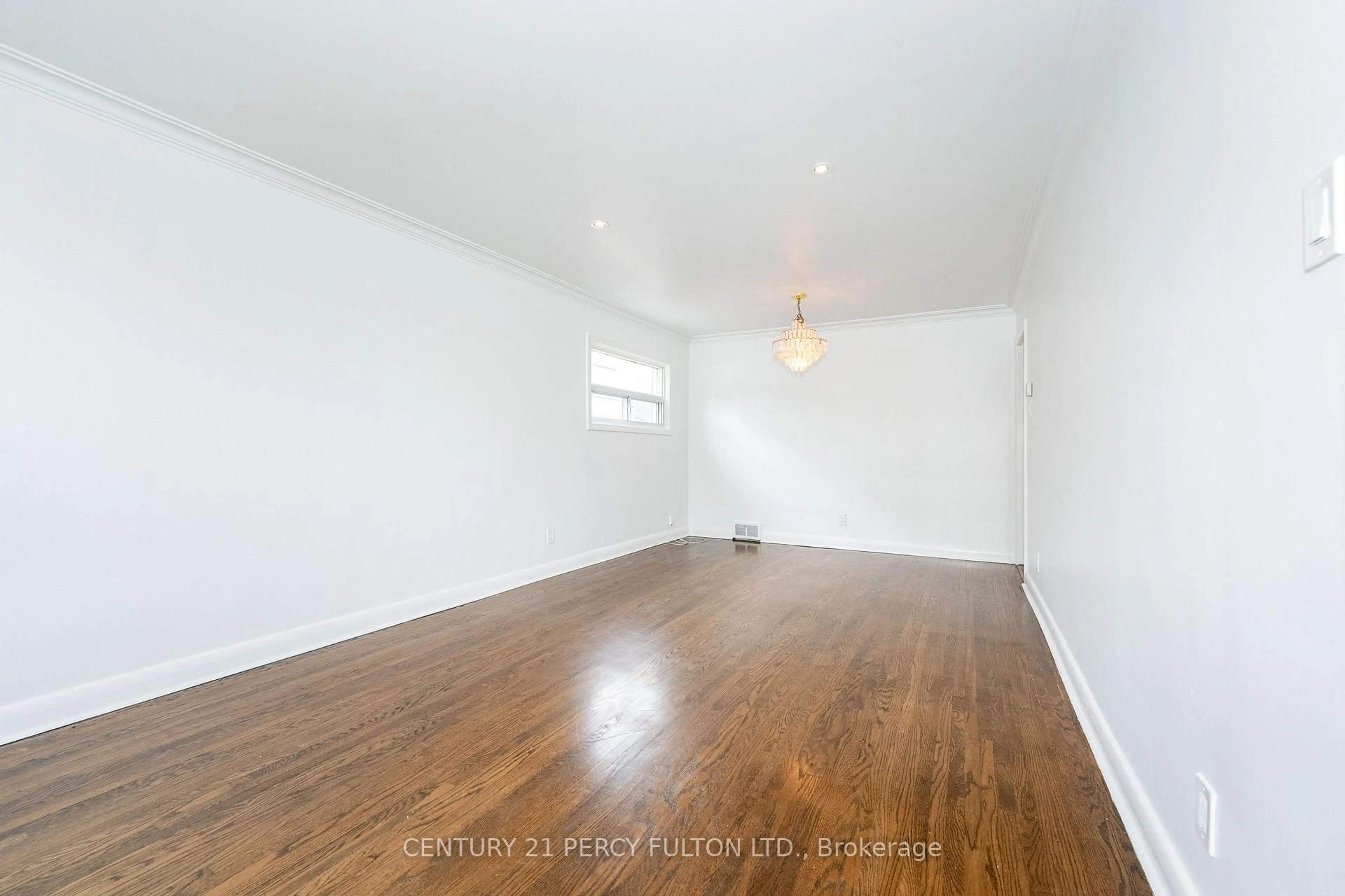 A pic of a room for 81 Maywood Pkwy, Toronto Ontario M1K 2H3