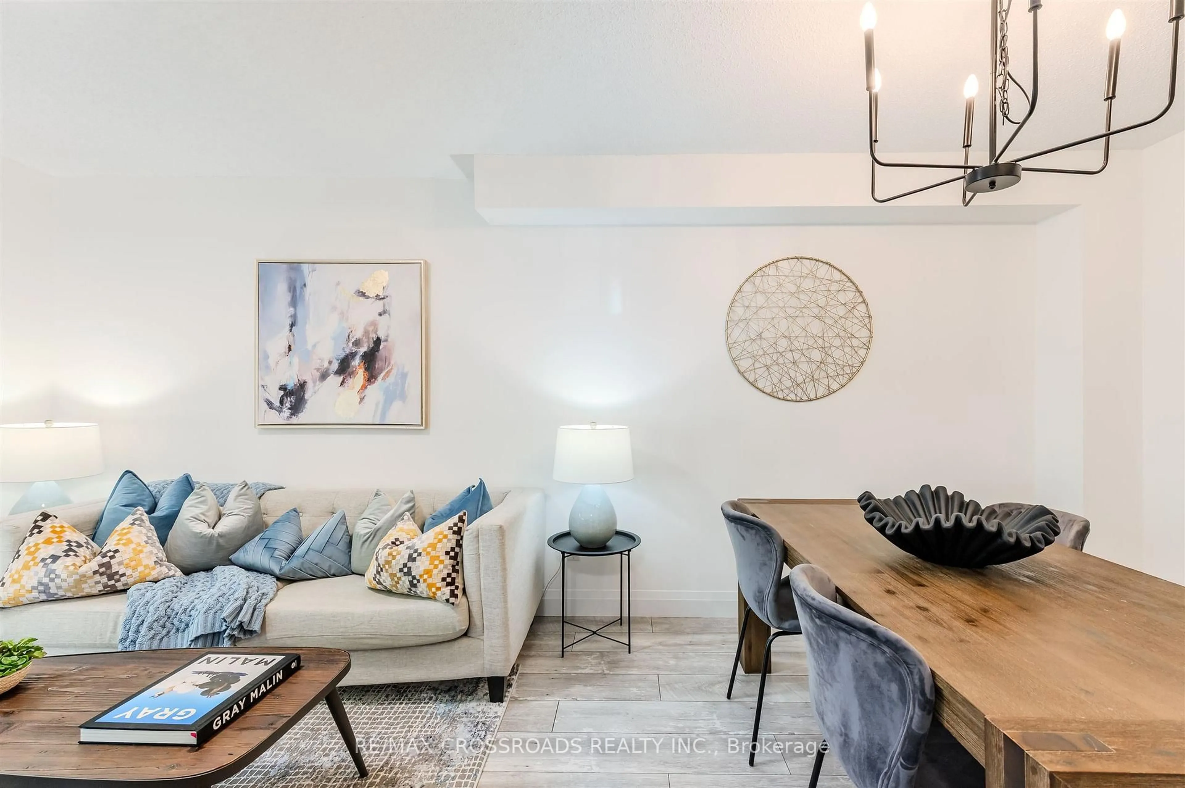 Living room with furniture, unknown for 11 Moulton Crt, Clarington Ontario L1E 2W4