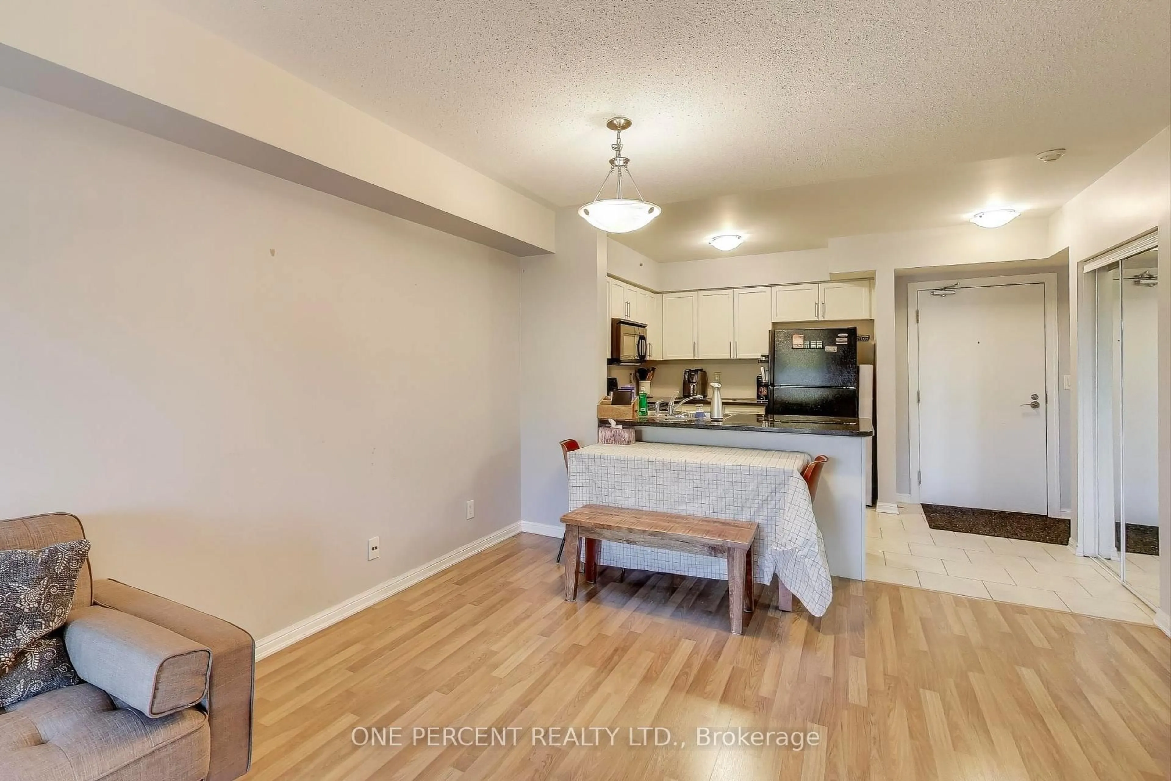 Unknown for 60 Mendelssohn St #417, Toronto Ontario M1L 0G9