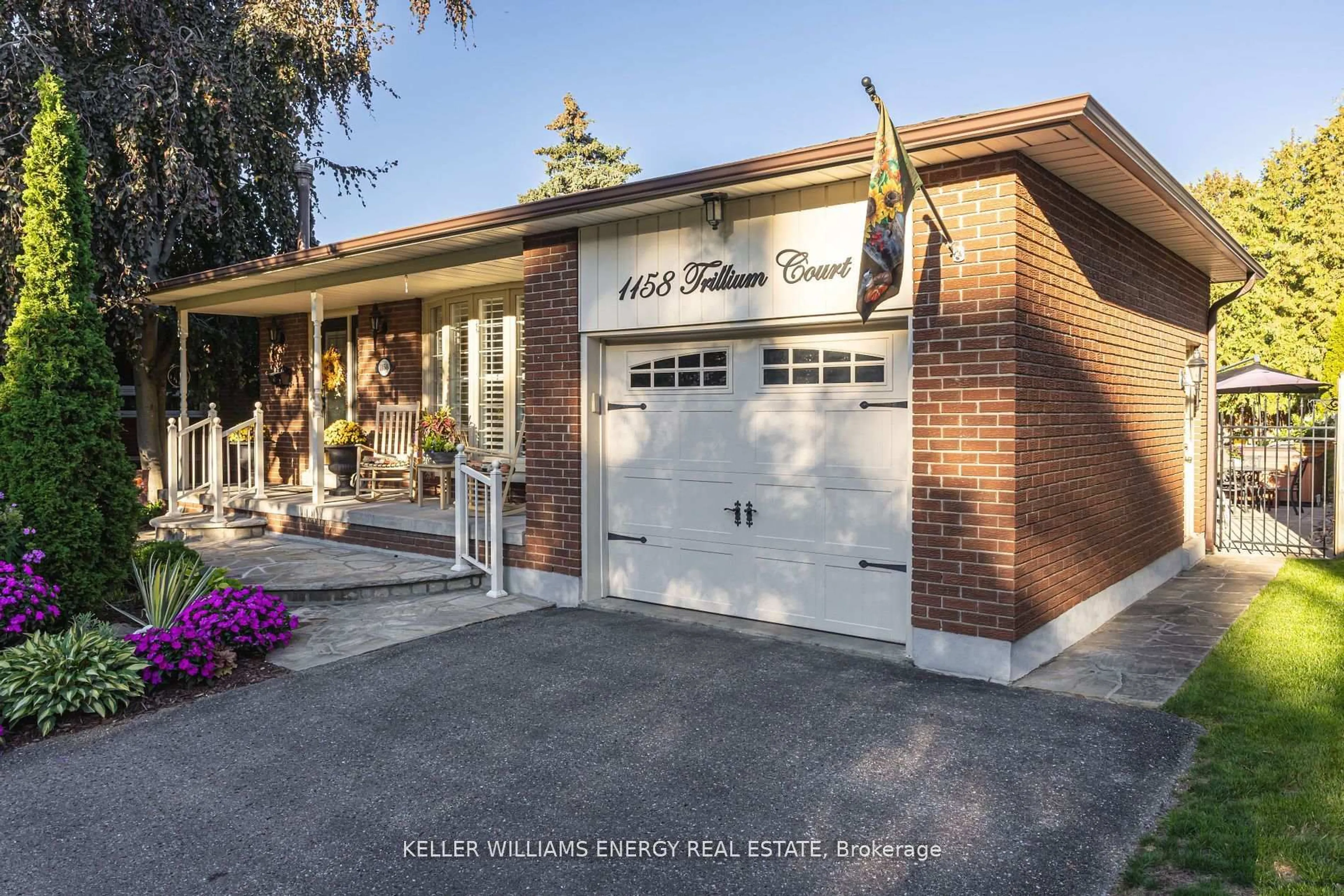 Home with brick exterior material, street for 1158 Trillium Crt, Oshawa Ontario L1G 7M2