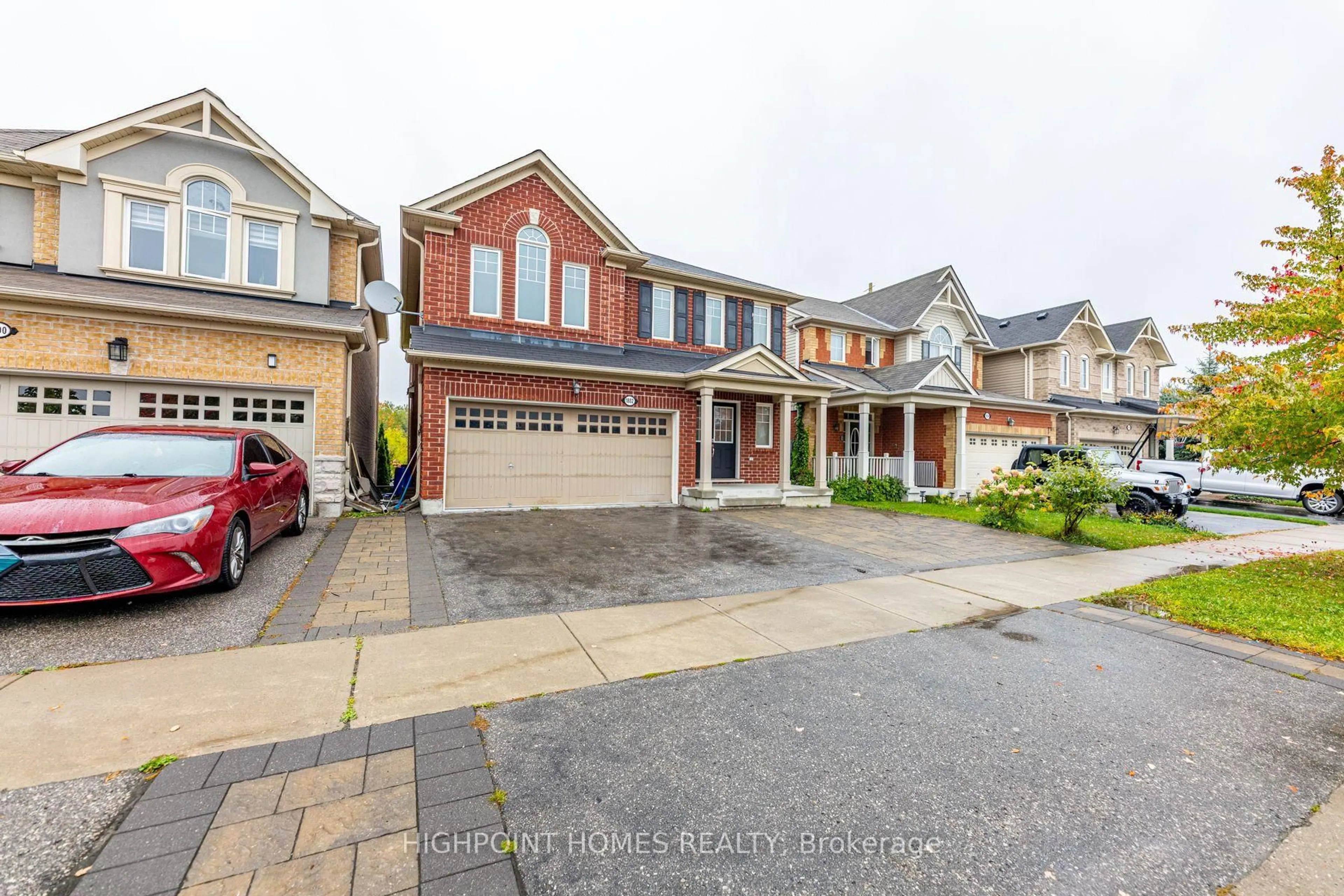 A pic from outside/outdoor area/front of a property/back of a property/a pic from drone, street for 1802 Liatris Dr, Pickering Ontario L1X 0A8
