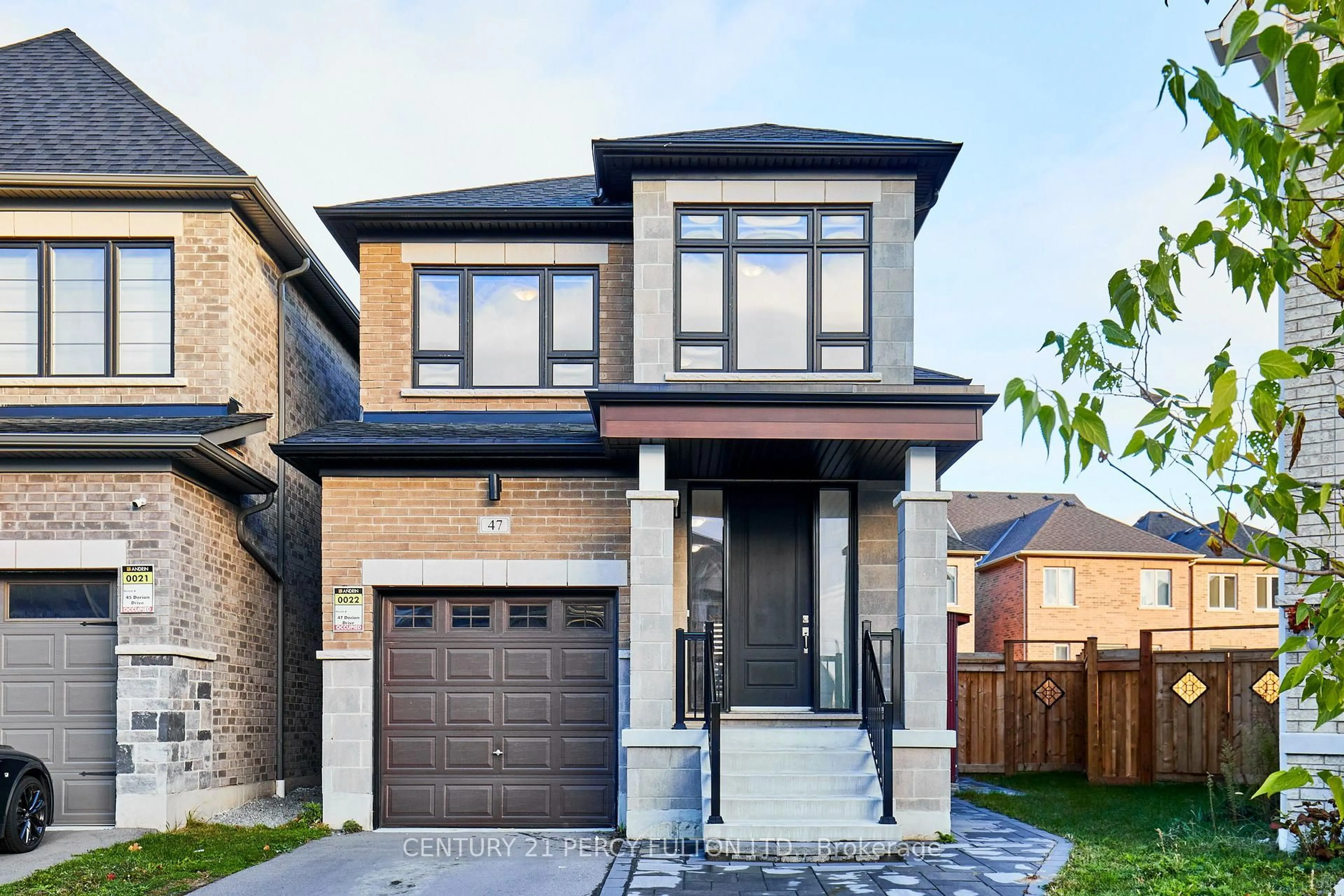 Home with brick exterior material, street for 47 Dorian Dr, Whitby Ontario L1P 0L6