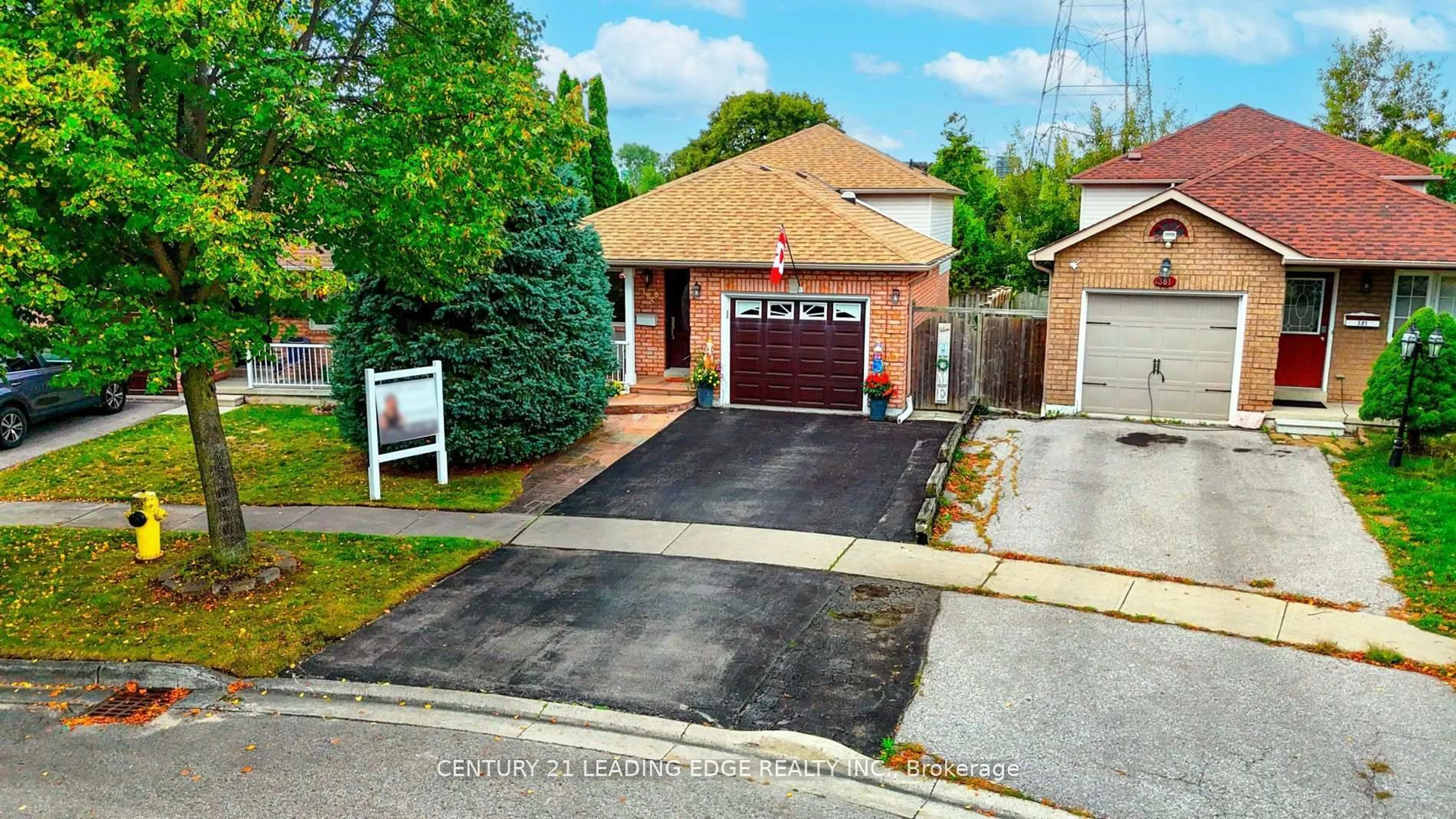 Unknown for 385 Compton Cres, Oshawa Ontario L1G 8C7
