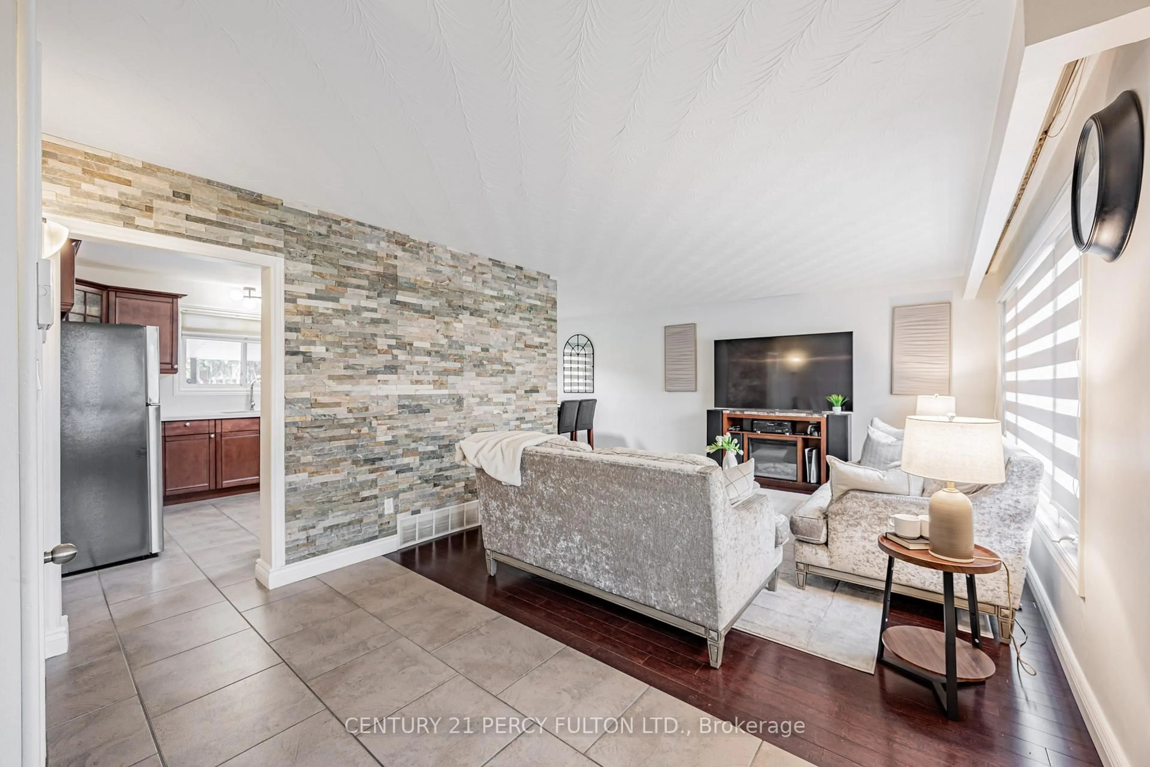 Living room with furniture, ceramic/tile floor for 904 Somerville St, Oshawa Ontario L1G 4J7