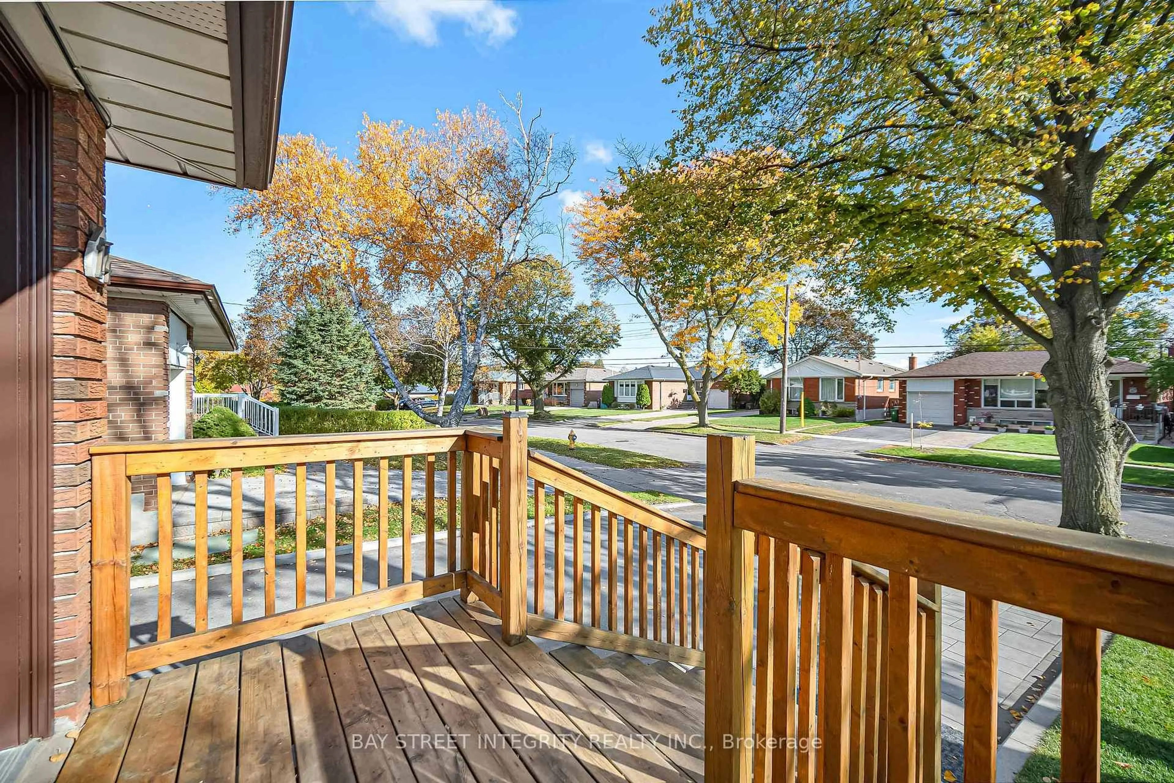 Patio, street for 14 Madrid St, Toronto Ontario M1P 4L8