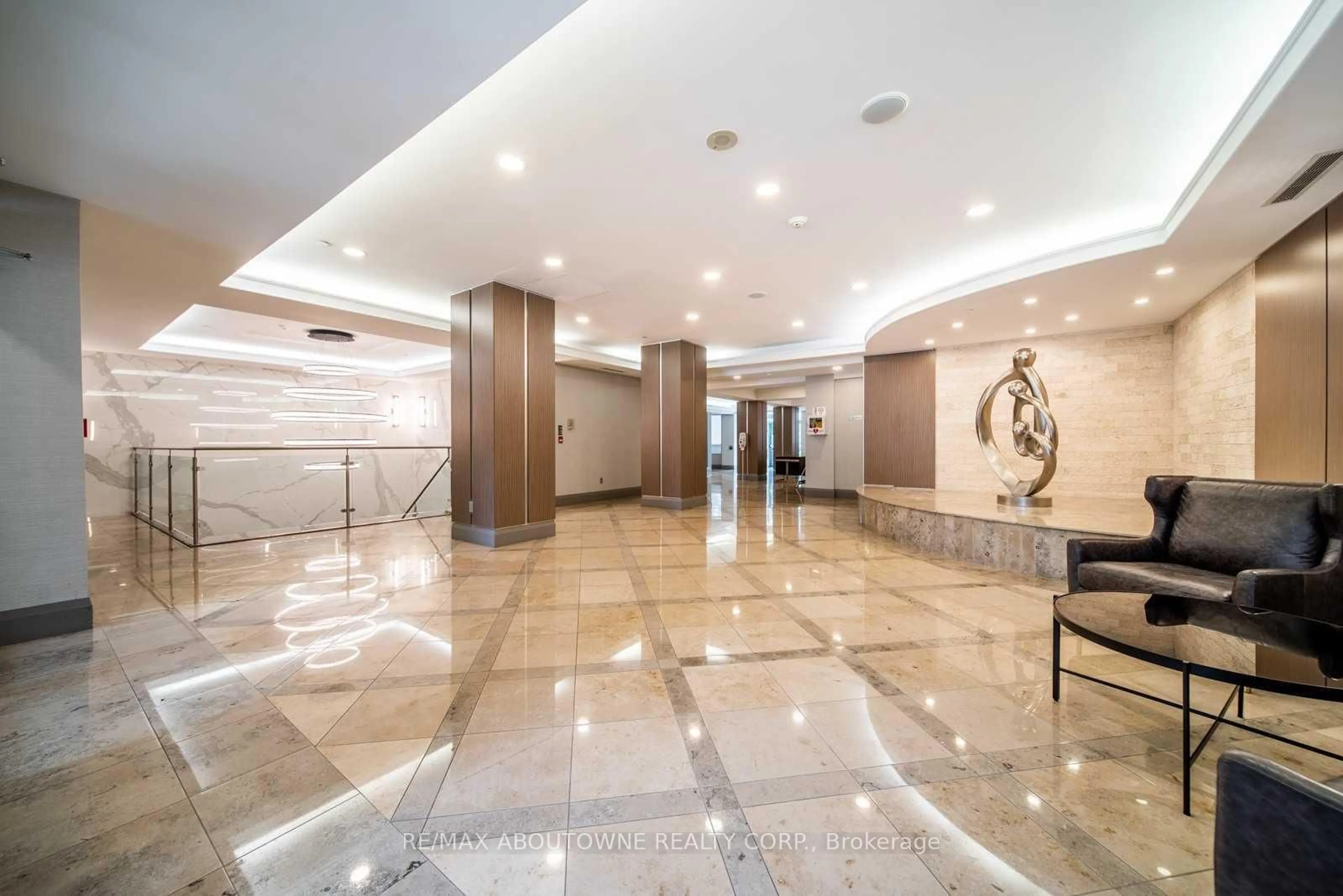 Lobby for 125 Omni Dr #2239, Toronto Ontario M1P 5A9