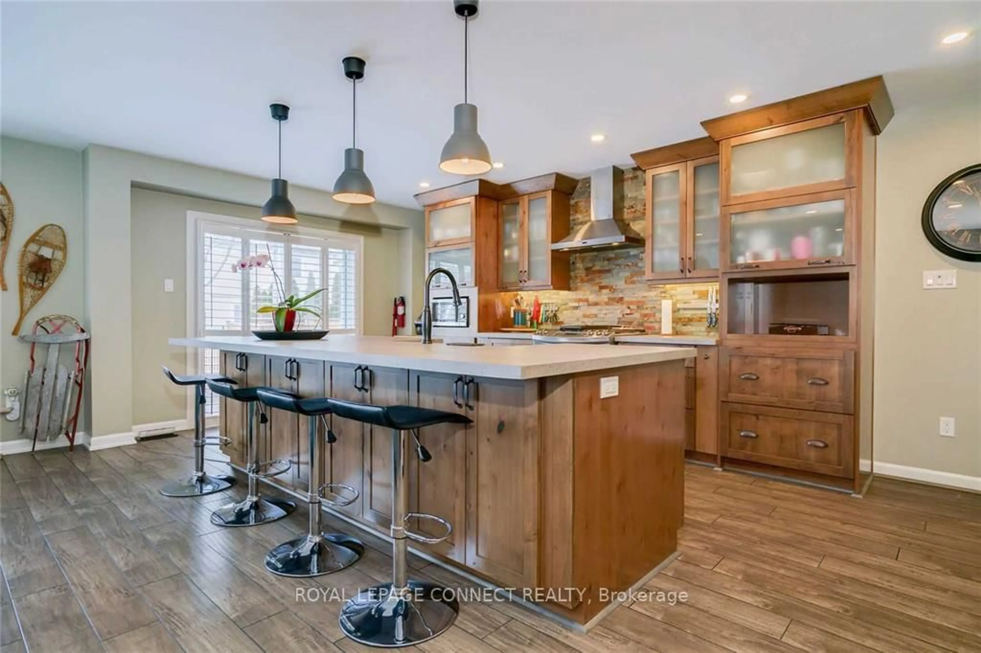 Open concept kitchen, unknown for 63 Warwick Ave, Ajax Ontario L1Z 1L6