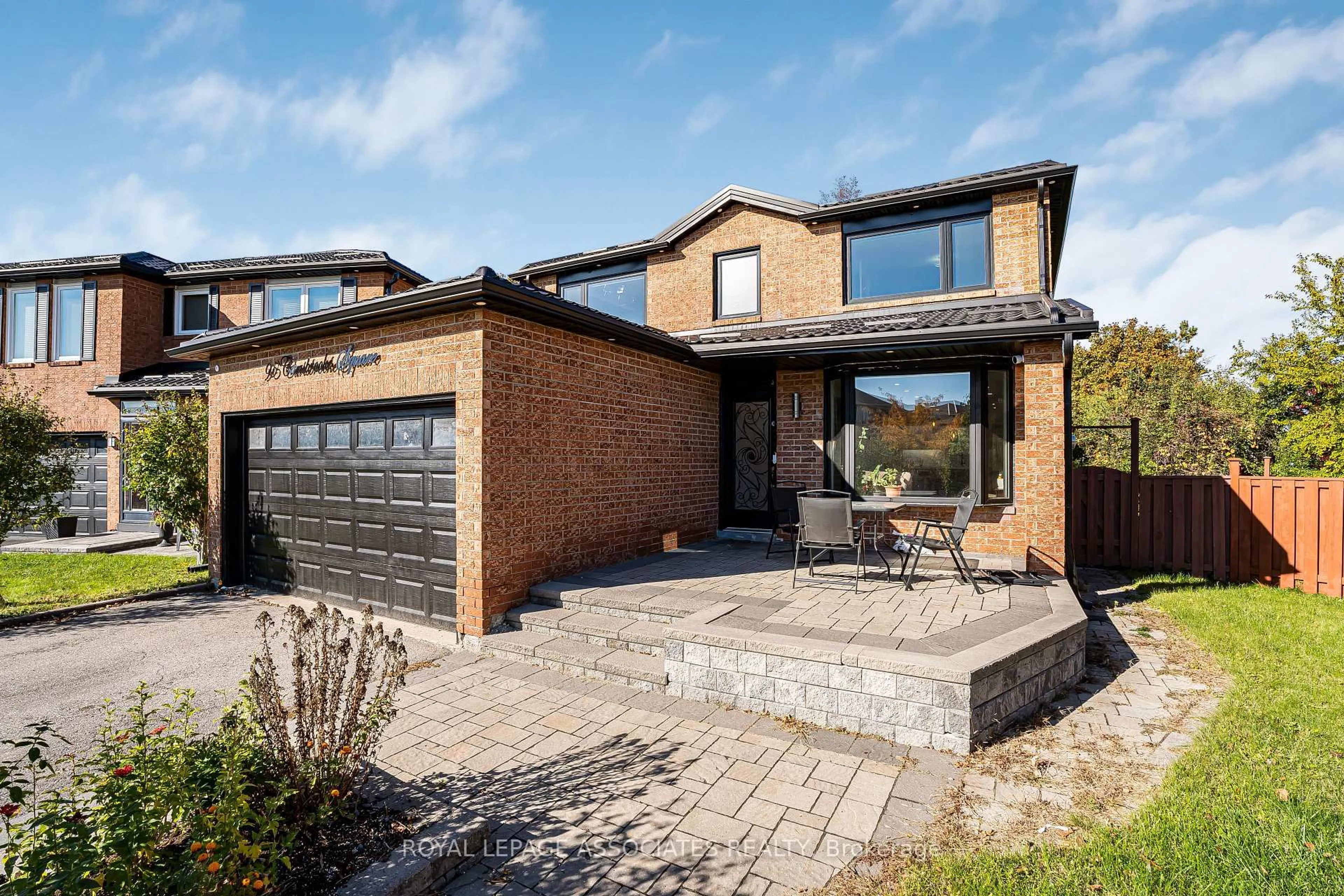 Home with brick exterior material, street for 95 Carisbrooke Sq, Toronto Ontario M1B 4M3