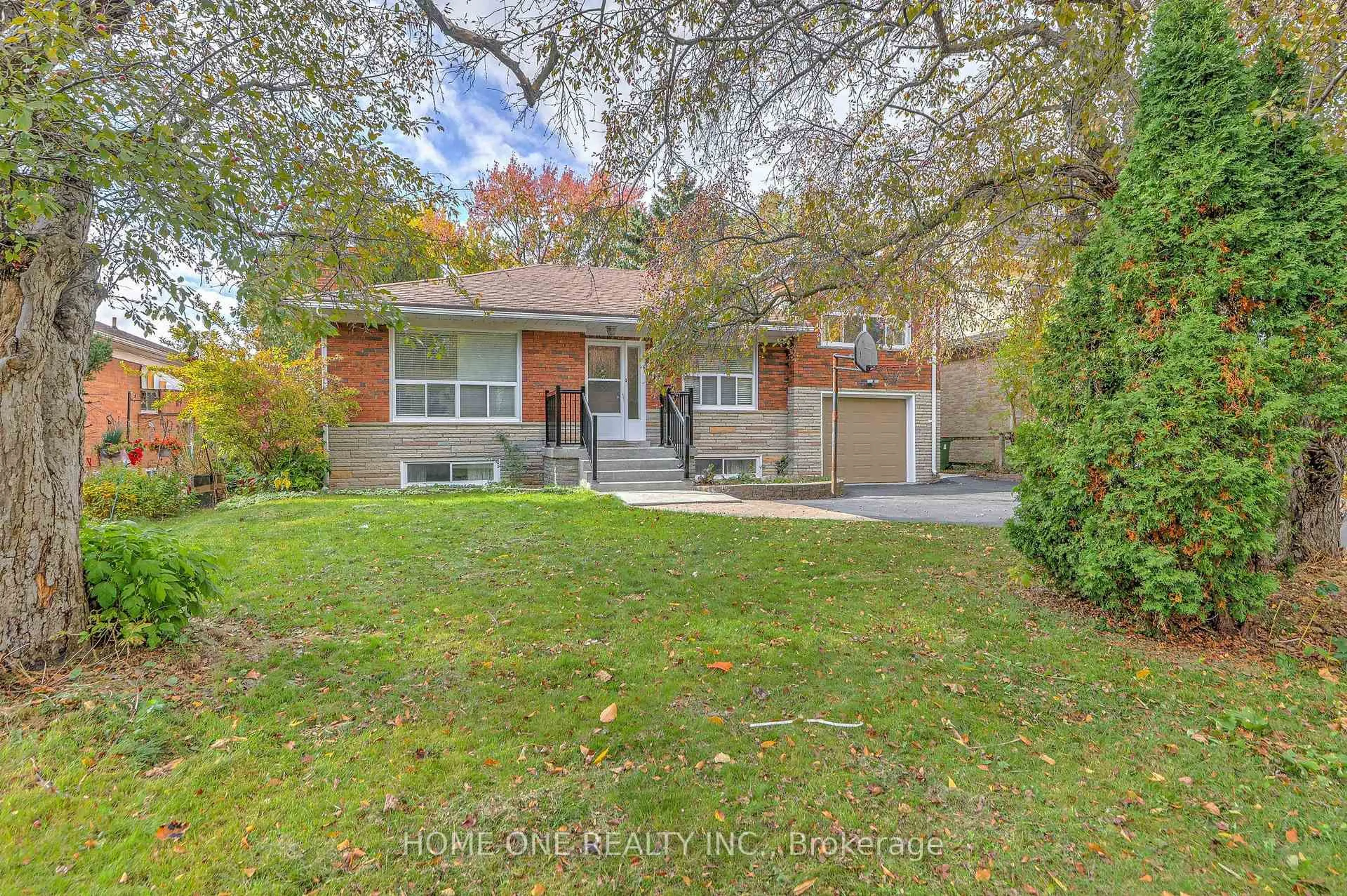 Home with brick exterior material, street for 12 Lauralynn Cres, Toronto Ontario M1S 2H4