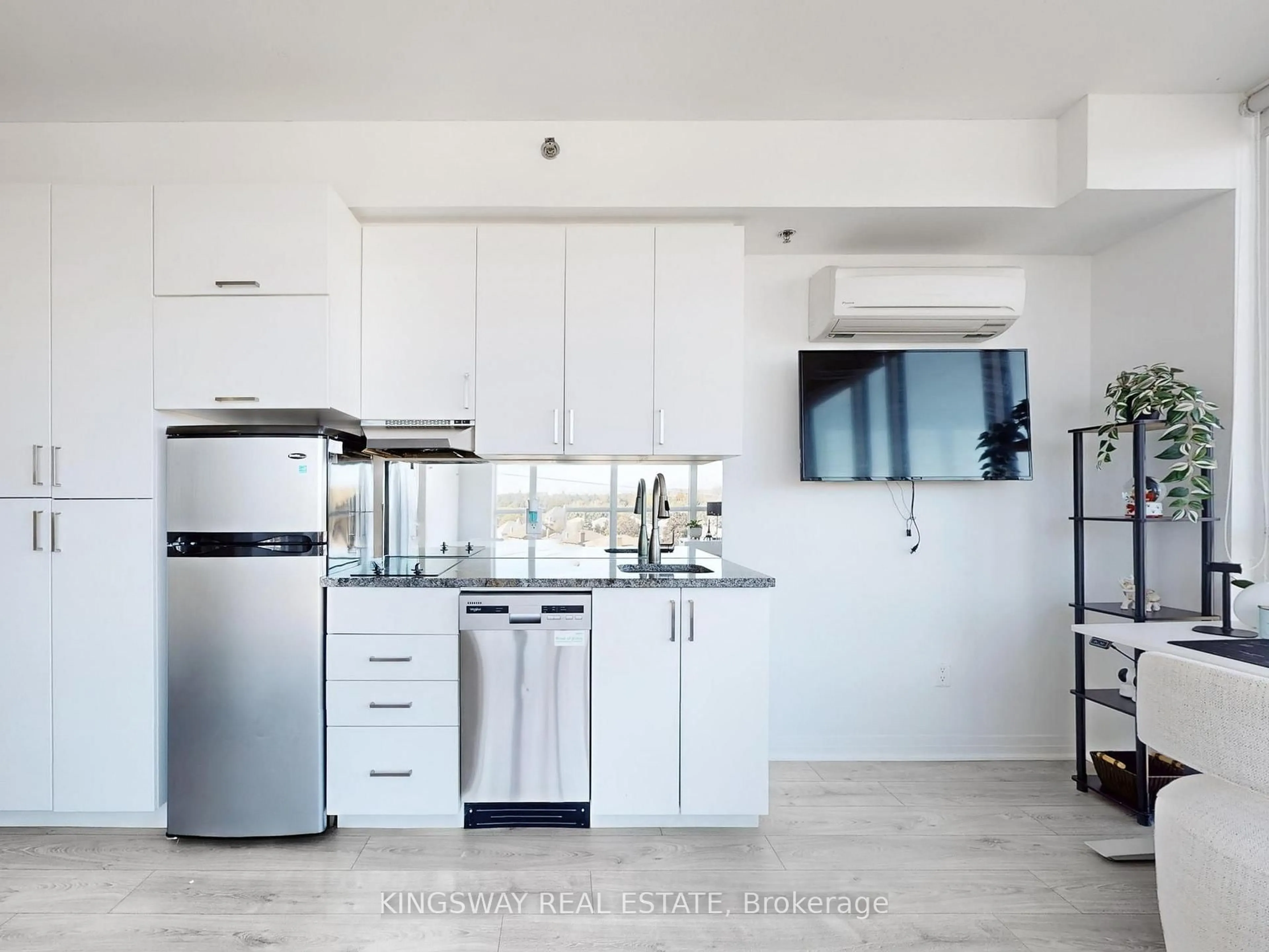 Unknown for 1900 Simcoe St #631, Oshawa Ontario L1G 0C1