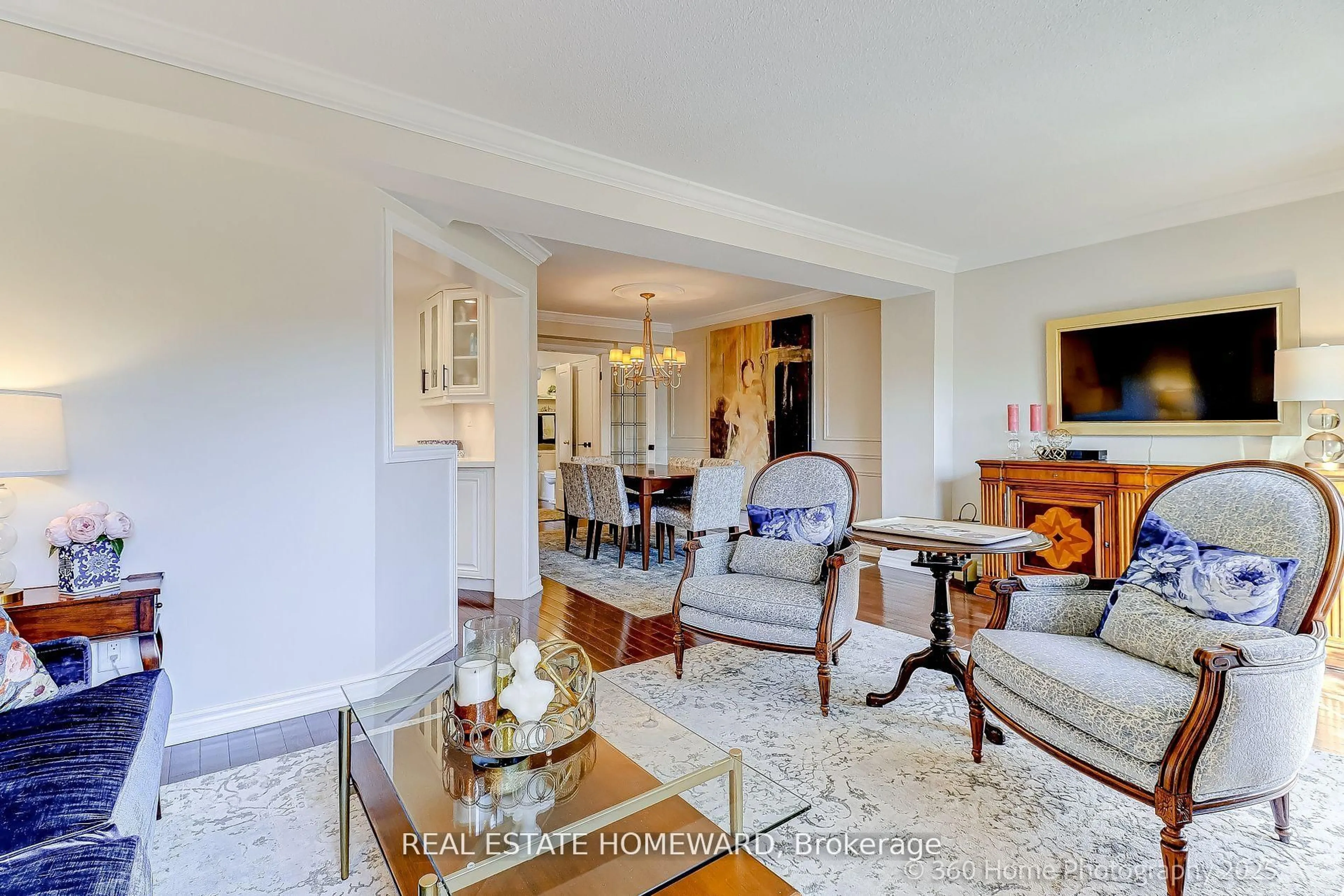 Living room with furniture, unknown for 42 Rodeo Ptwy, Toronto Ontario M1N 4C9