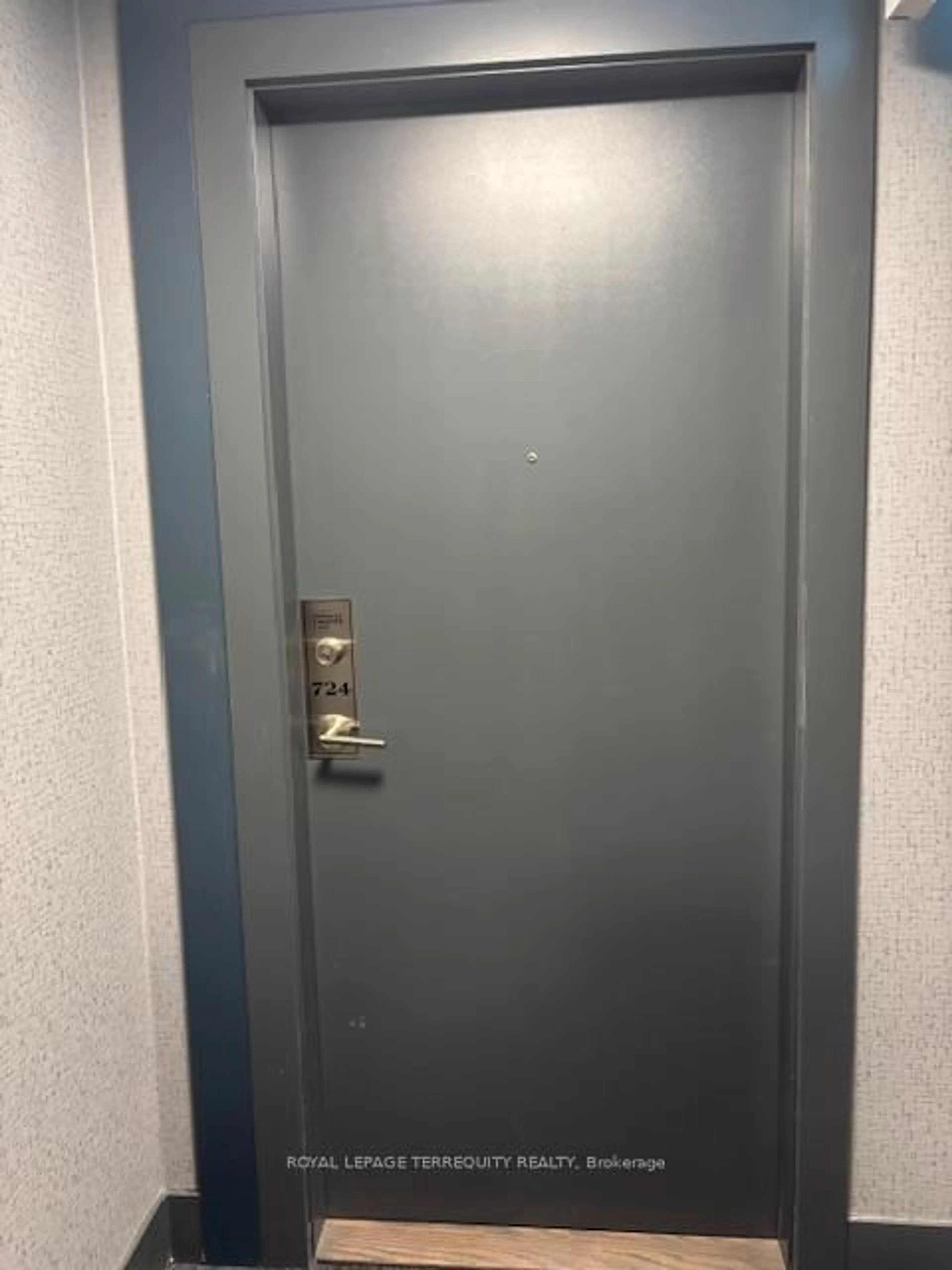 A pic of a room for 3270 Sheppard Ave #724, Toronto Ontario M1T 0B3