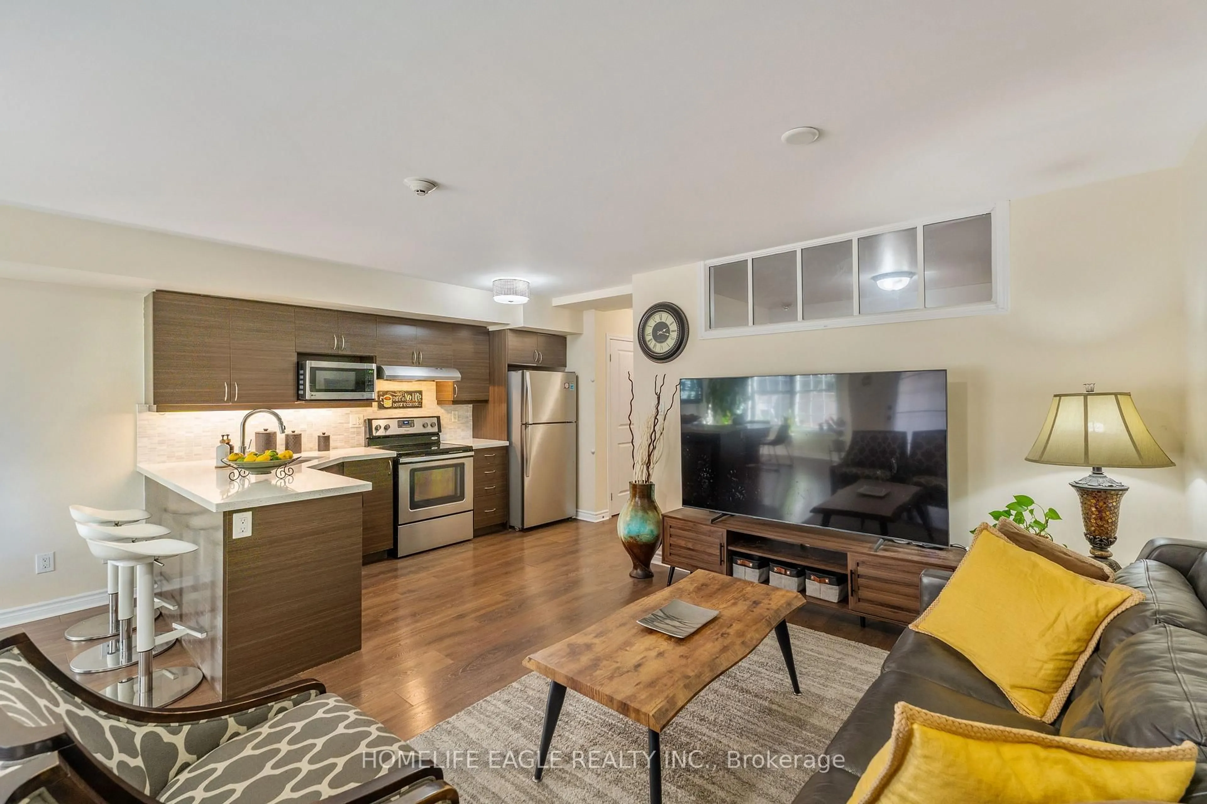 Open concept kitchen, unknown for 1485 Birchmount Rd #107, Toronto Ontario M1P 0C7