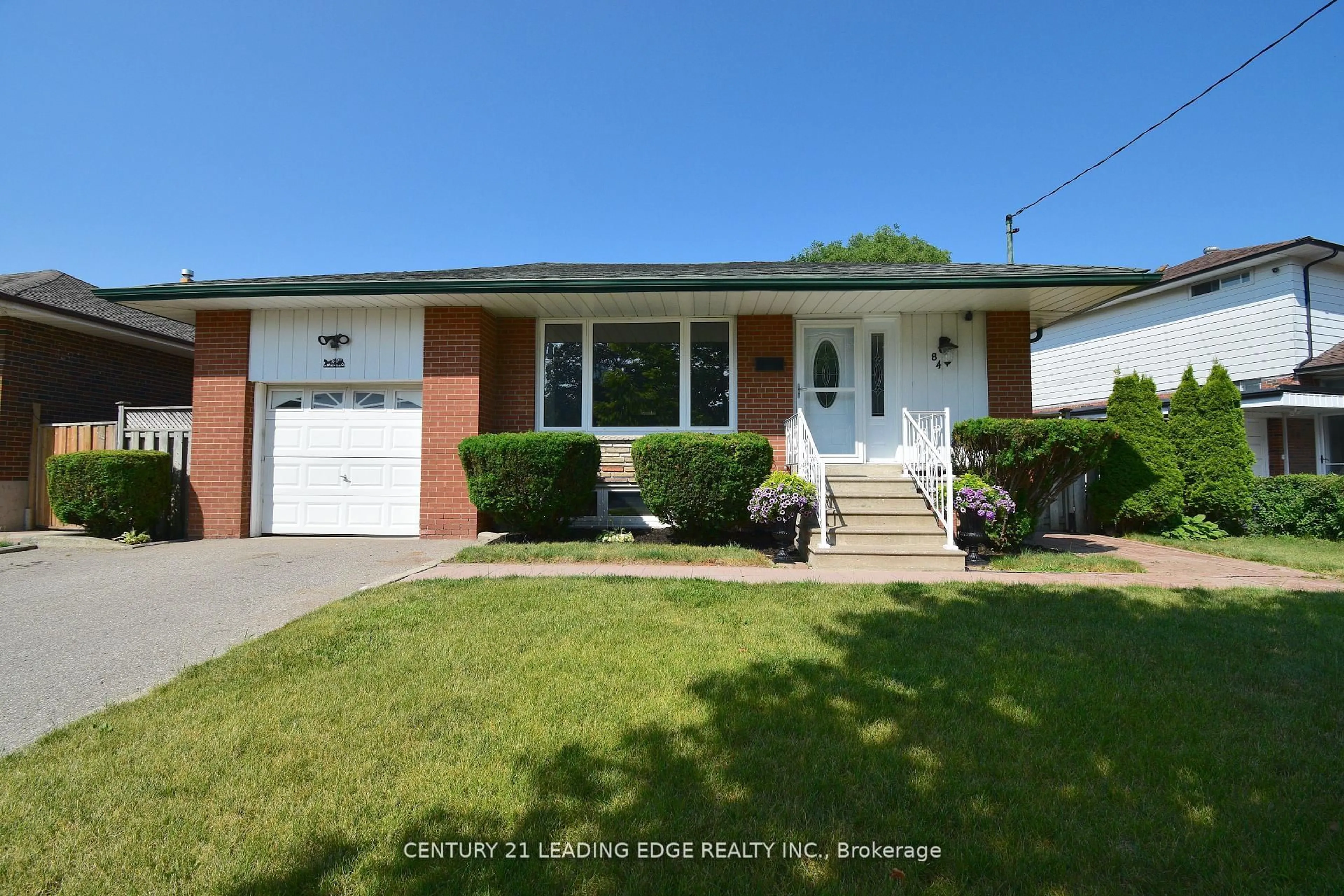 Home with vinyl exterior material, street for 84 Allanford Rd, Toronto Ontario M1T 2N5