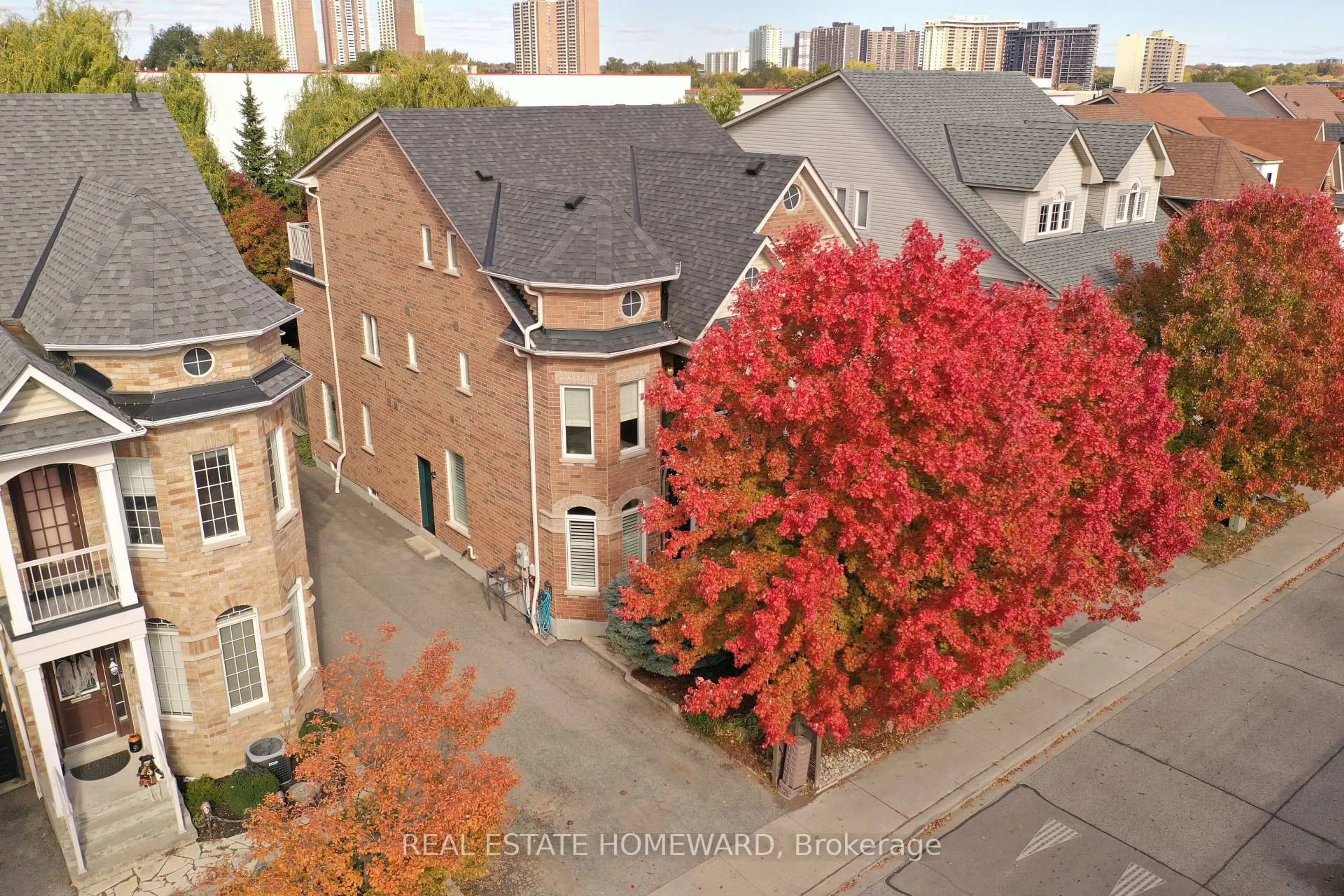 A pic from outside/outdoor area/front of a property/back of a property/a pic from drone, unknown for 76 Whistle Post St, Toronto Ontario M4E 3W8