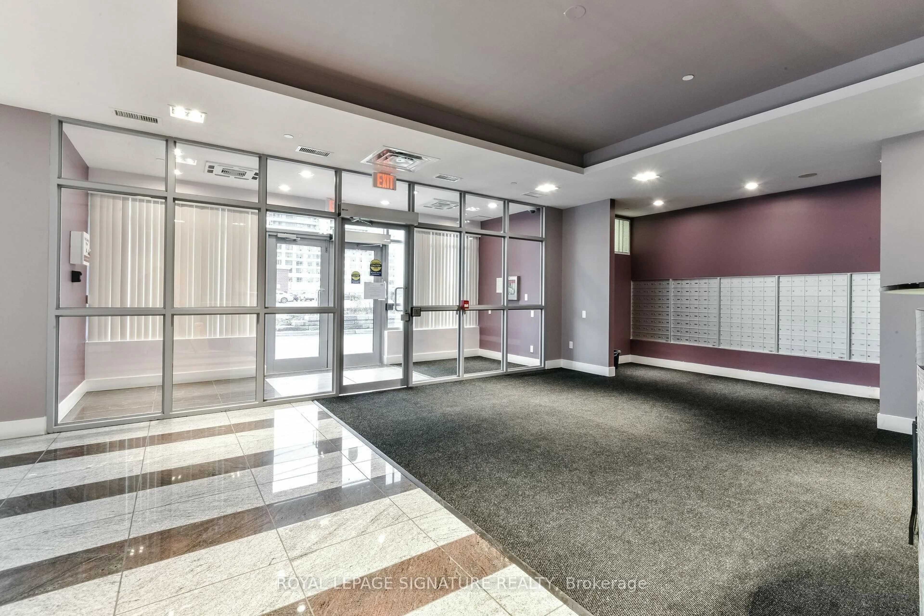 Indoor foyer for 1328 Birchmount Rd #PH01, Toronto Ontario M1R 0B6