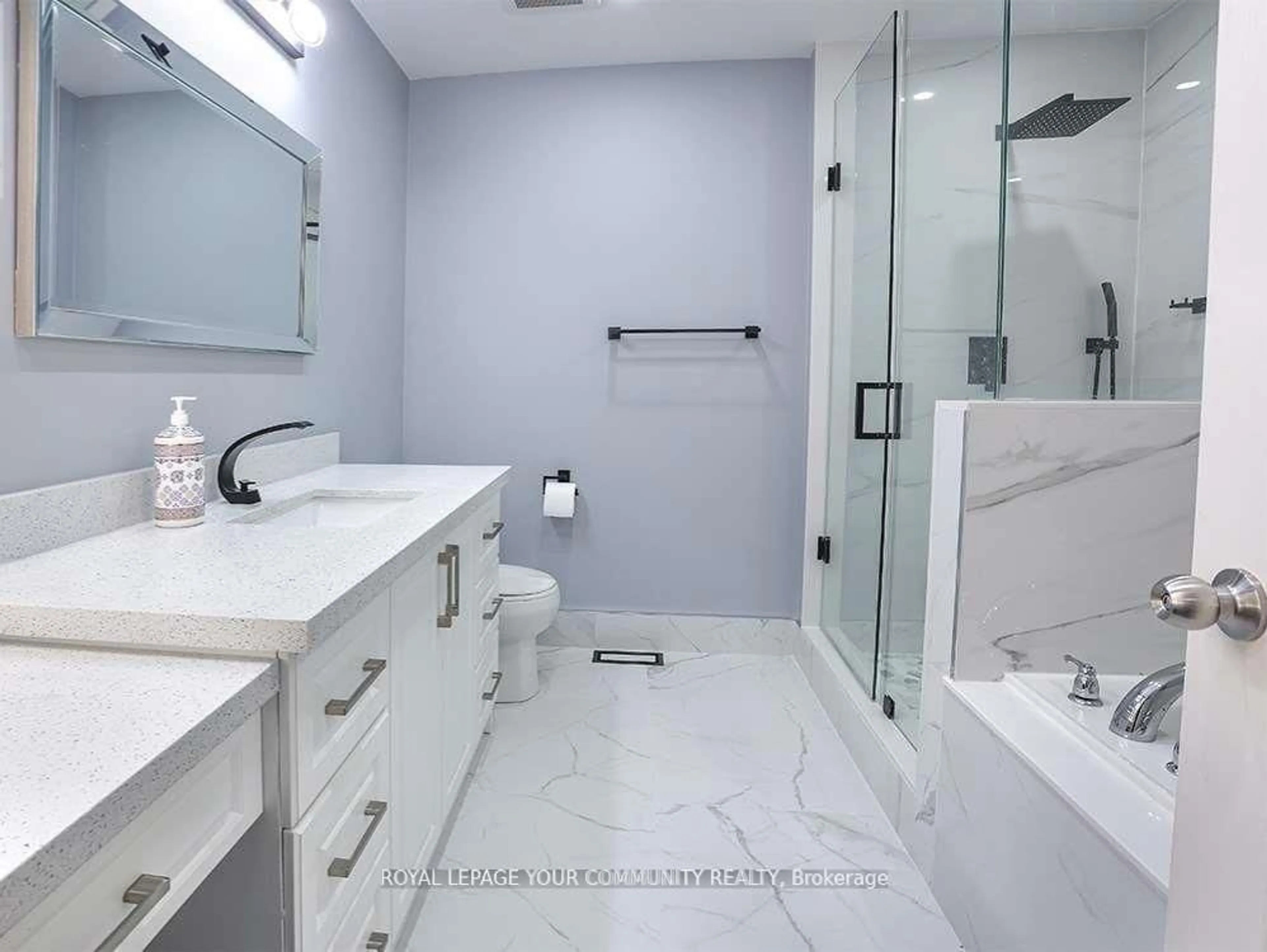 Contemporary bathroom, ceramic/tile floor for 186 cosgrove Dr, Oshawa Ontario L1L 0K5