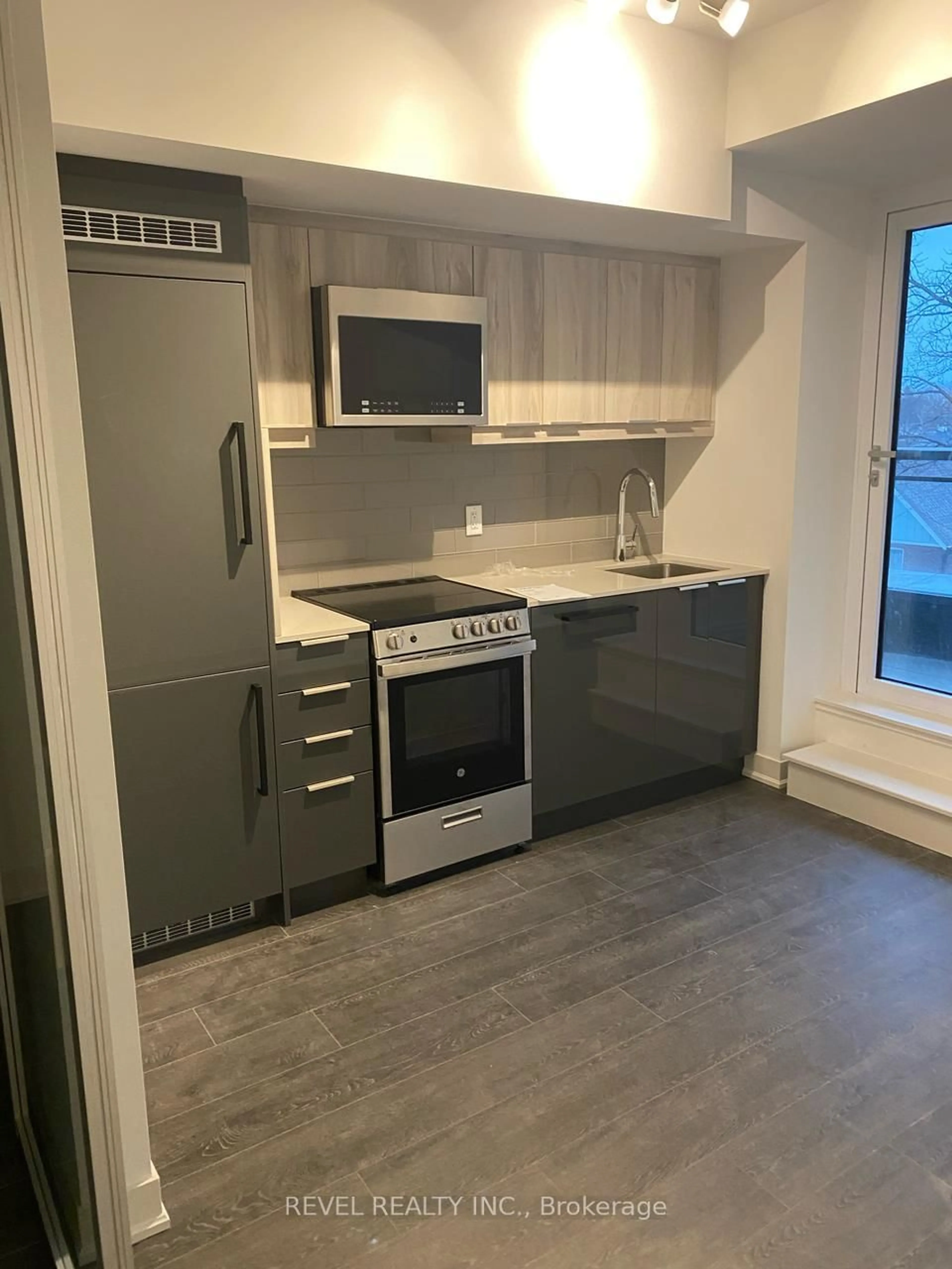 Standard kitchen, unknown for 90 Glen Everest Rd #313, Toronto Ontario M1N 0C3