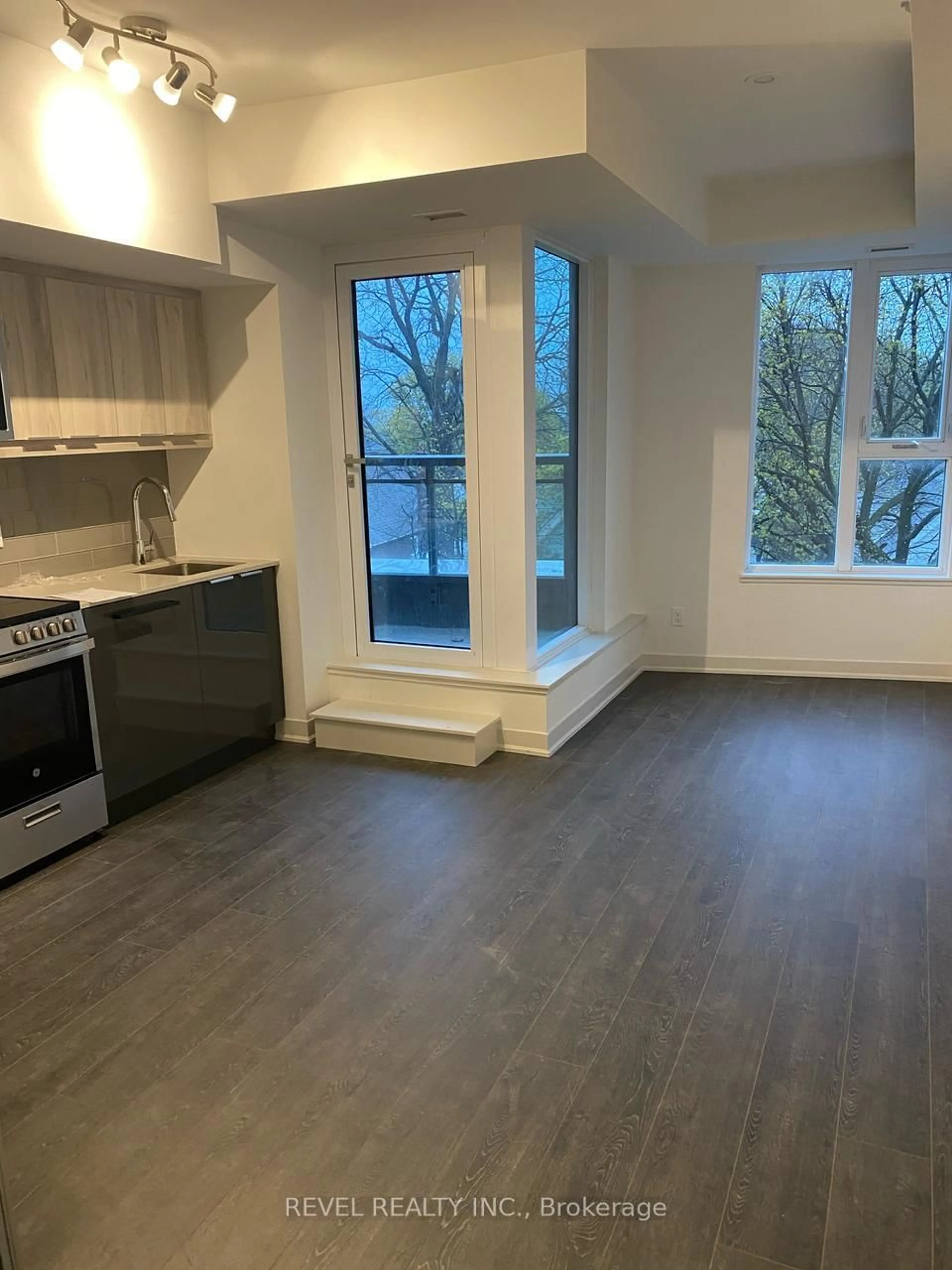 Unknown for 90 Glen Everest Rd #313, Toronto Ontario M1N 0C3