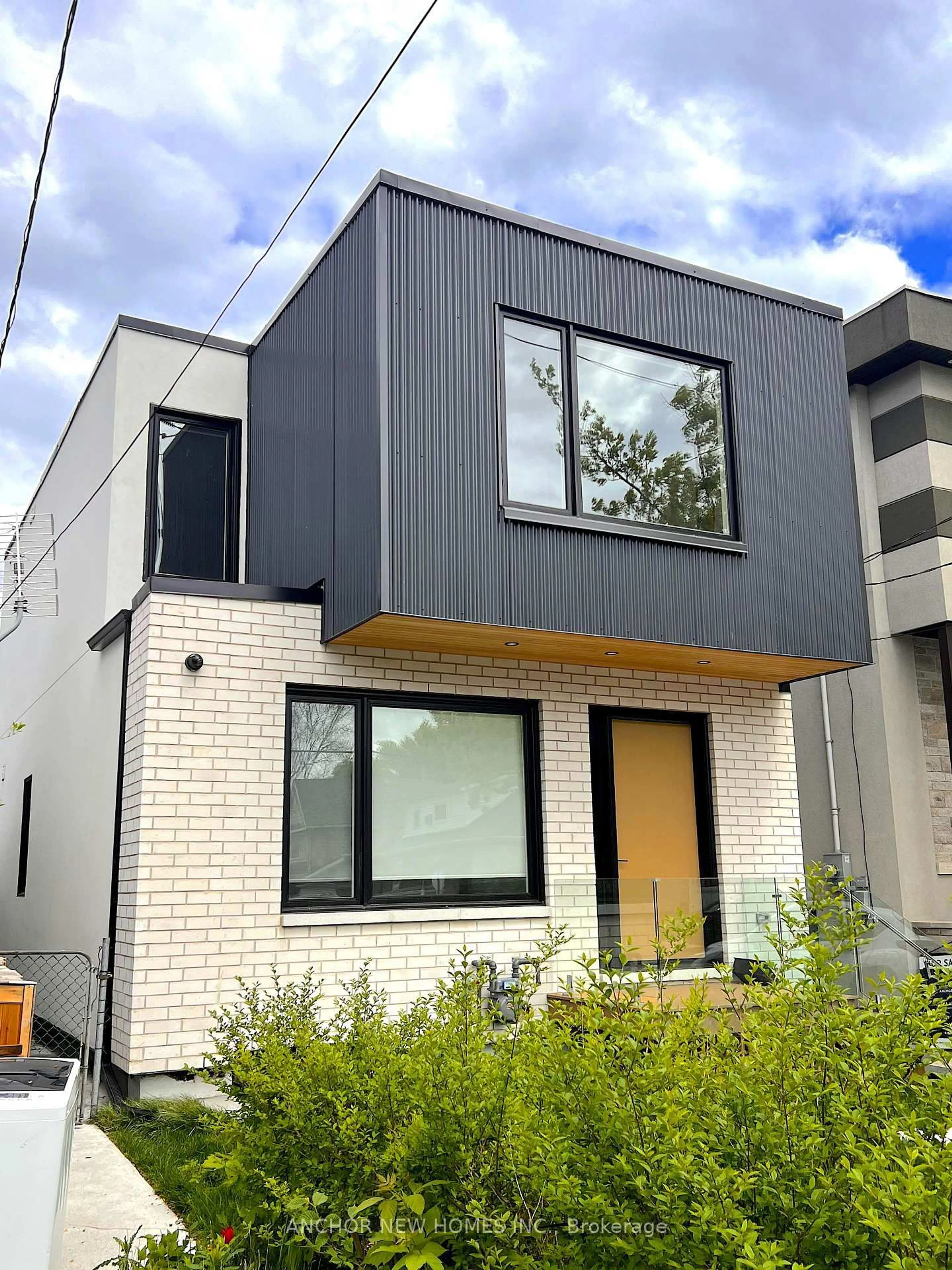 Home with brick exterior material, building for 257 Chisholm Ave, Toronto Ontario M4C 4W5