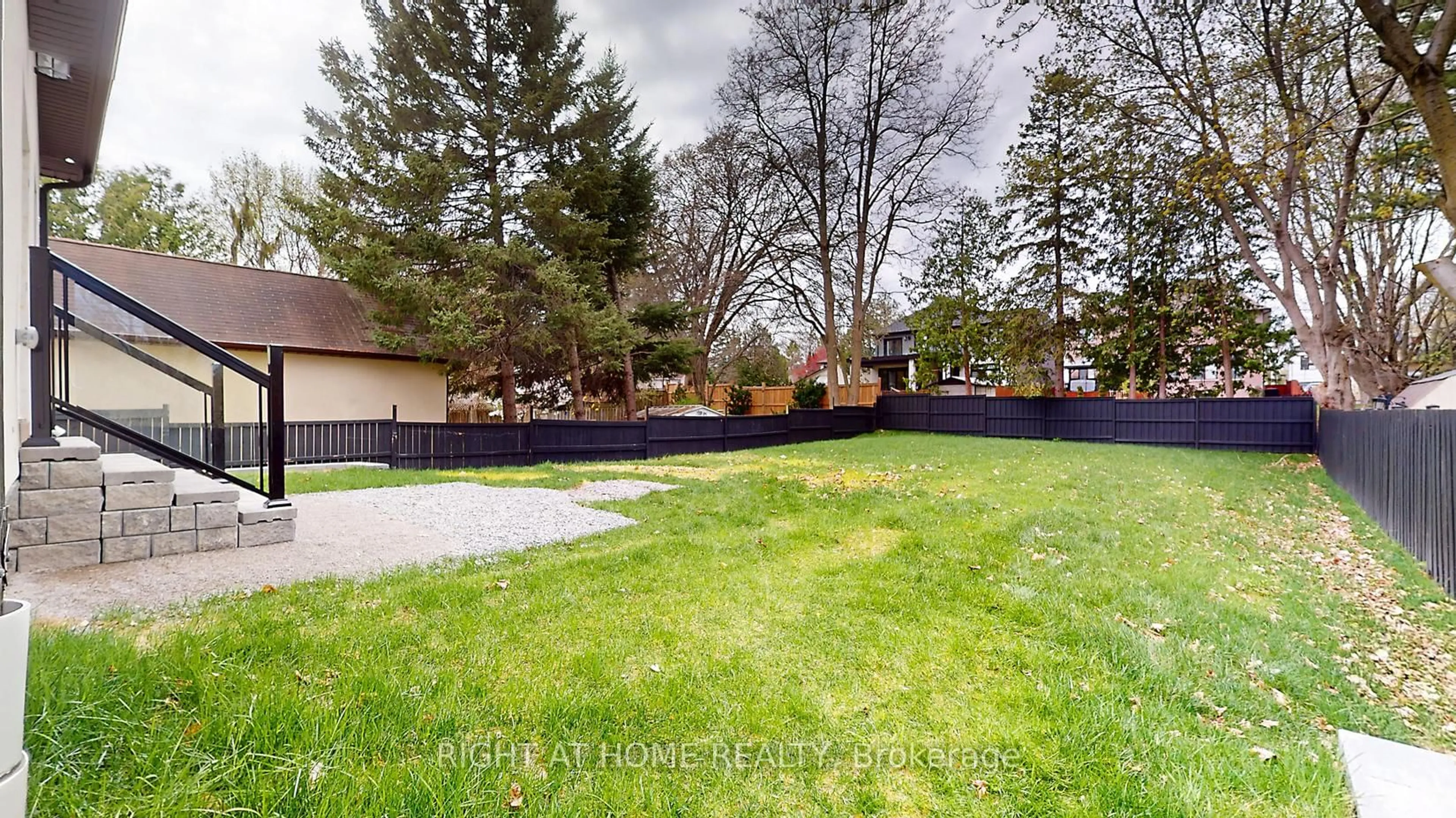 A pic from outside/outdoor area/front of a property/back of a property/a pic from drone, street for 1988 Royal Rd, Pickering Ontario L1V 1Y2