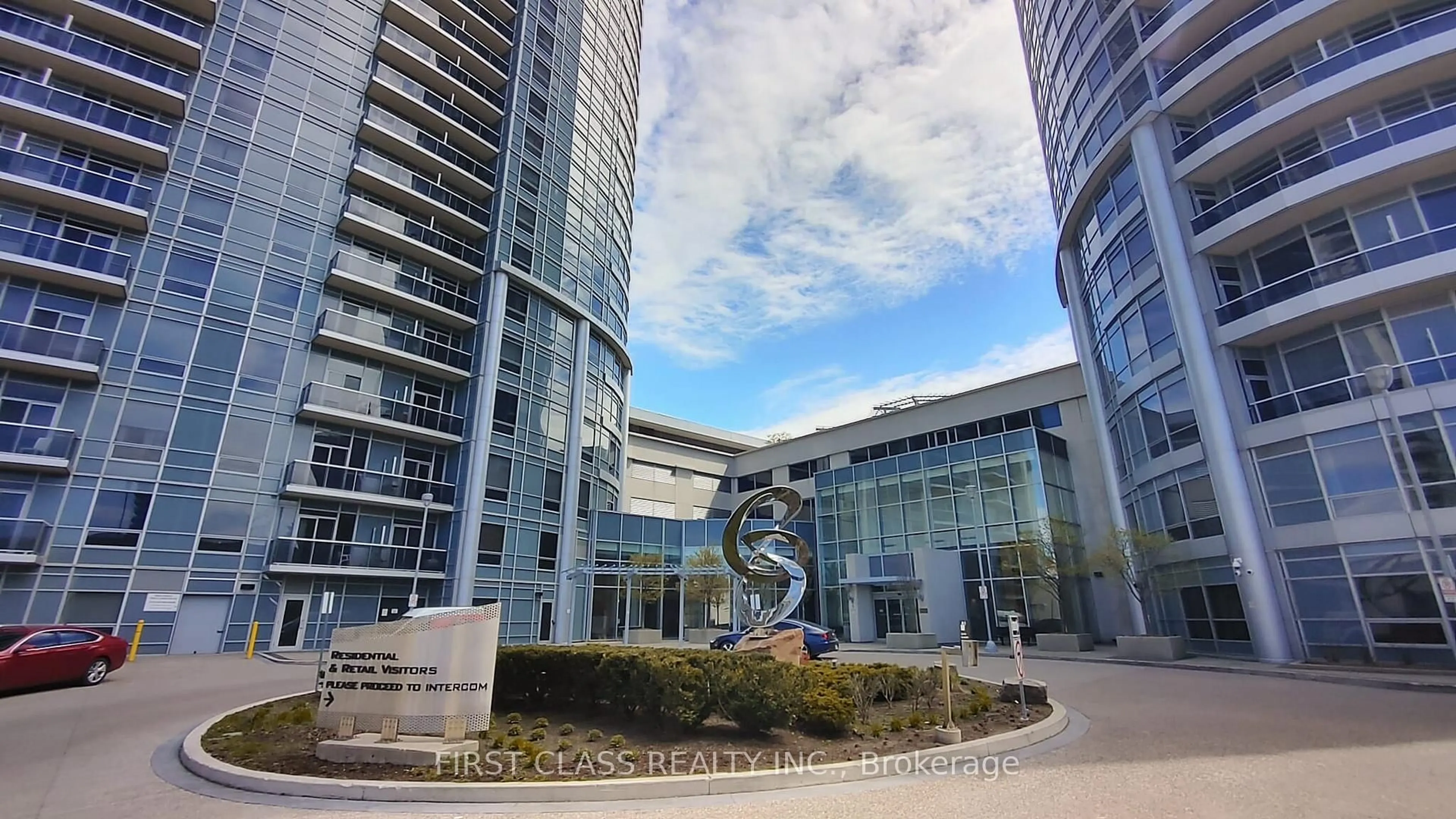 Indoor foyer for 135 Village Green Sq #1616, Toronto Ontario M1S 0G4