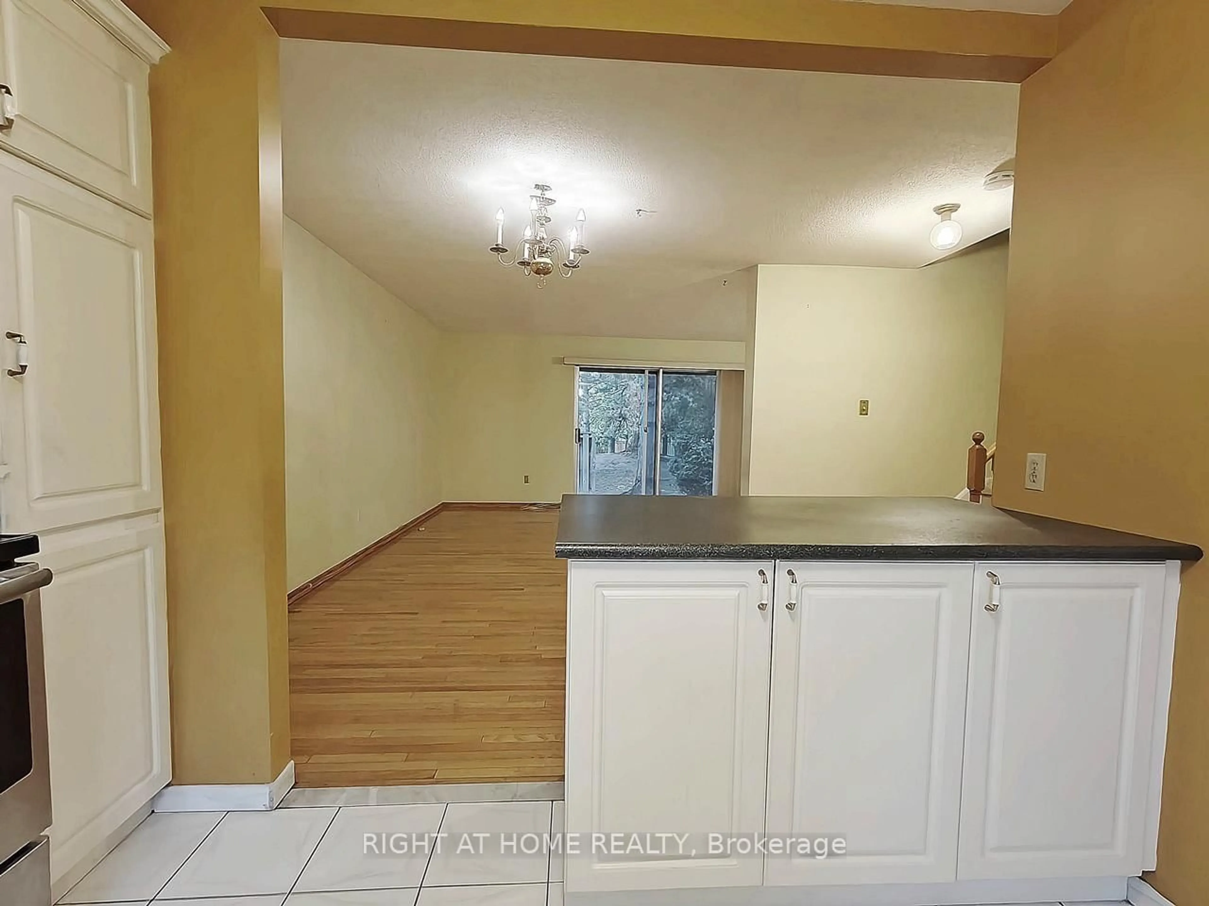 Unknown for 15 Brimwood Blvd #61, Toronto Ontario M1V 1E1