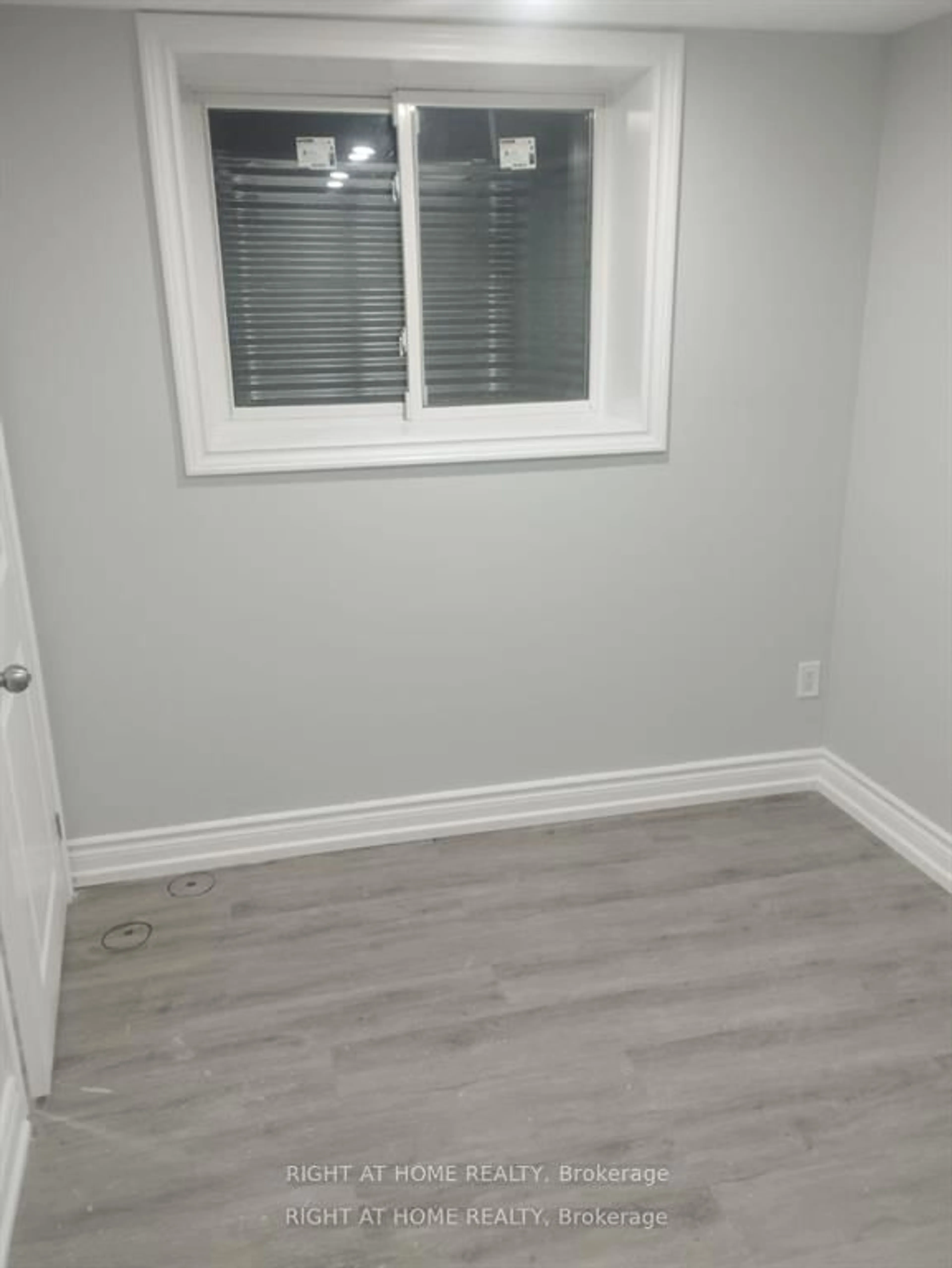 A pic of a room for 32 CONLINS RD, Toronto Ontario M1C 1C3