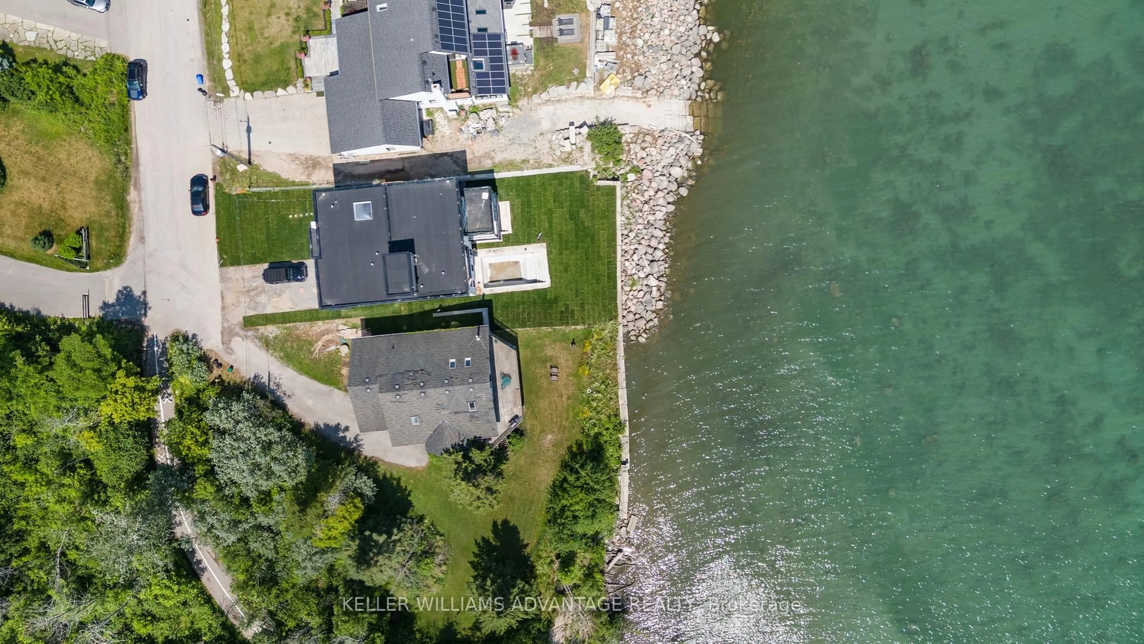 A pic from outside/outdoor area/front of a property/back of a property/a pic from drone, water/lake/river/ocean view for 58 Ontoro Blvd, Ajax Ontario L1Z 1X6