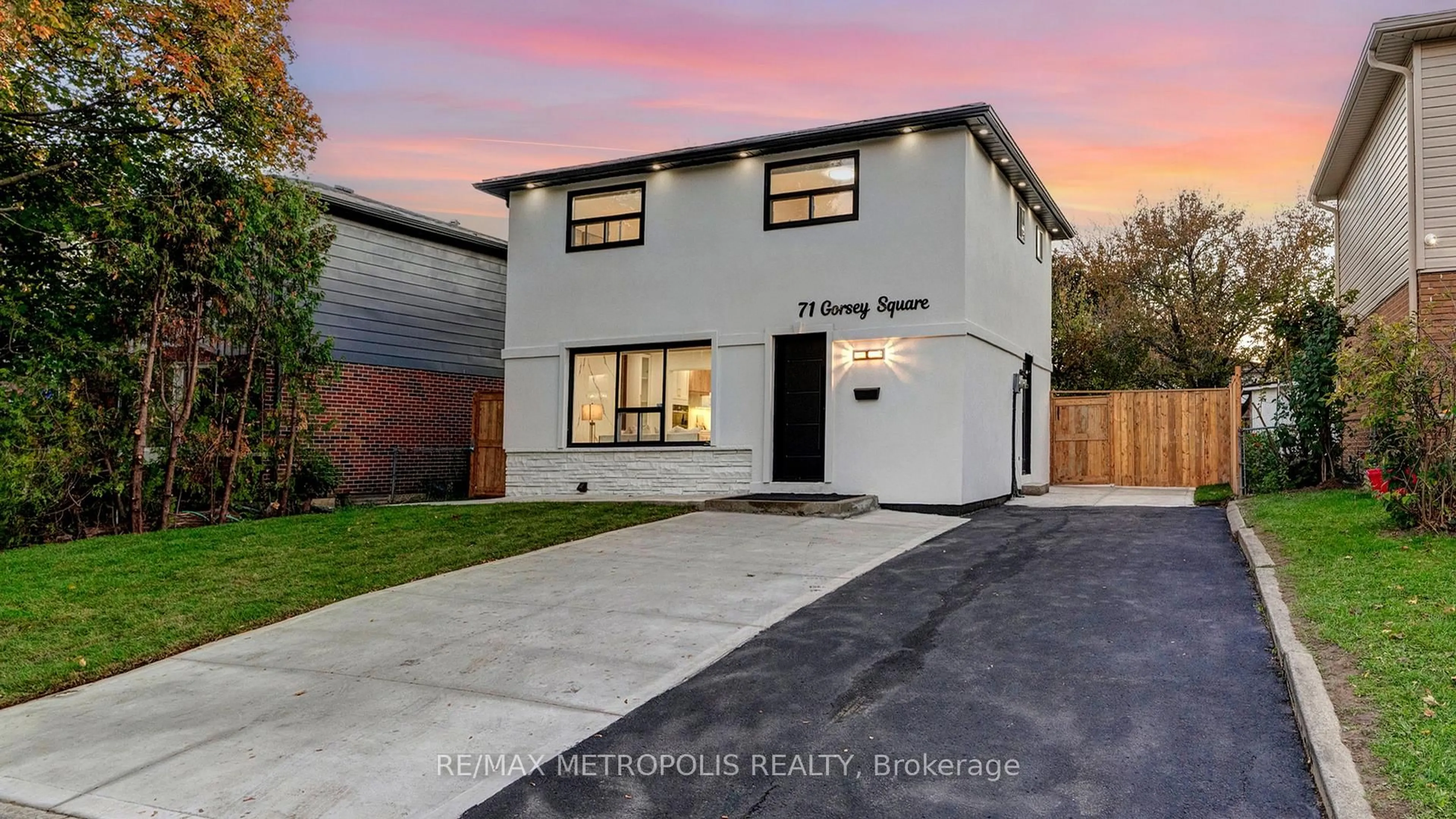 Unknown for 71 Gorsey Sq, Toronto Ontario M1B 1A6