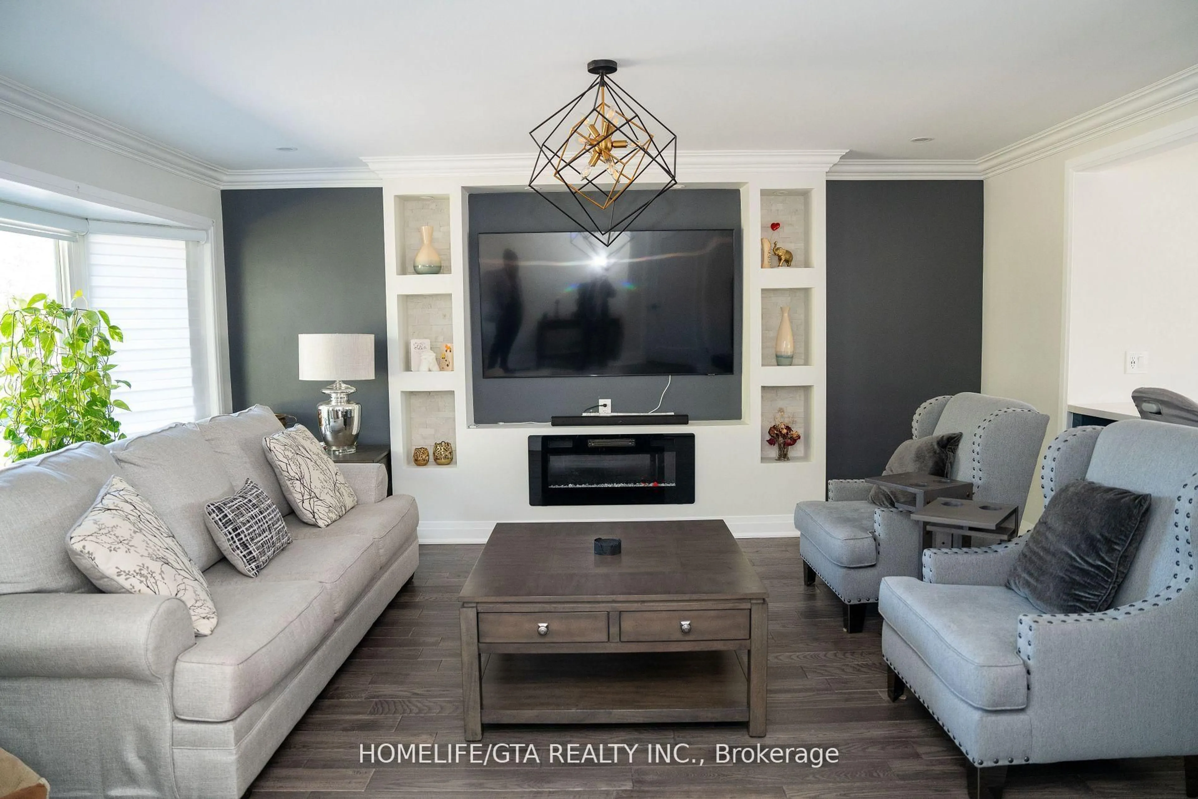 Living room with furniture, unknown for 439 Rossland Rd, Oshawa Ontario L1J 3G9