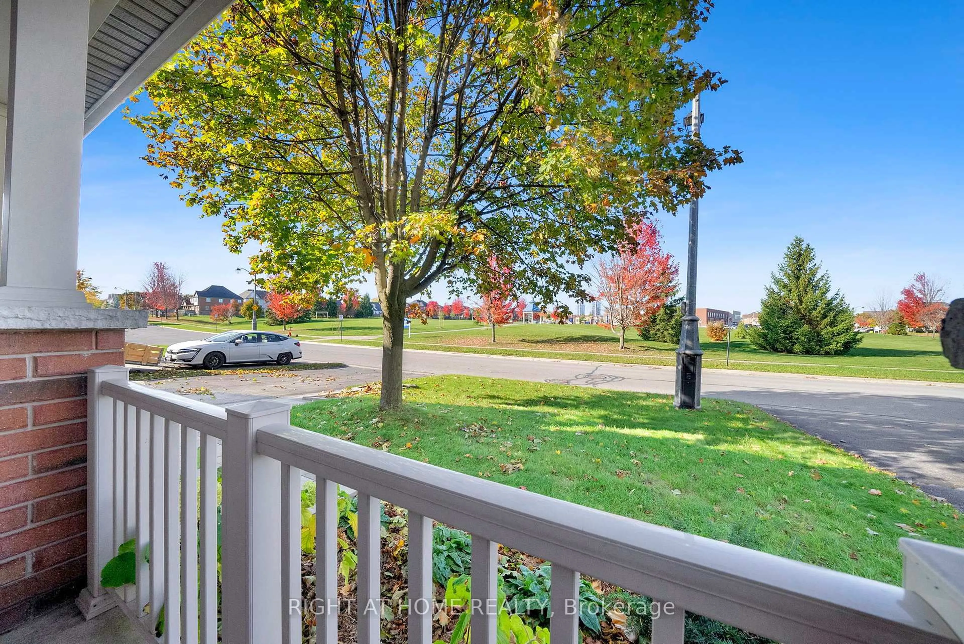 Patio, water/lake/river/ocean view for 187 Woodbine Ave, Oshawa Ontario L1L 0A5