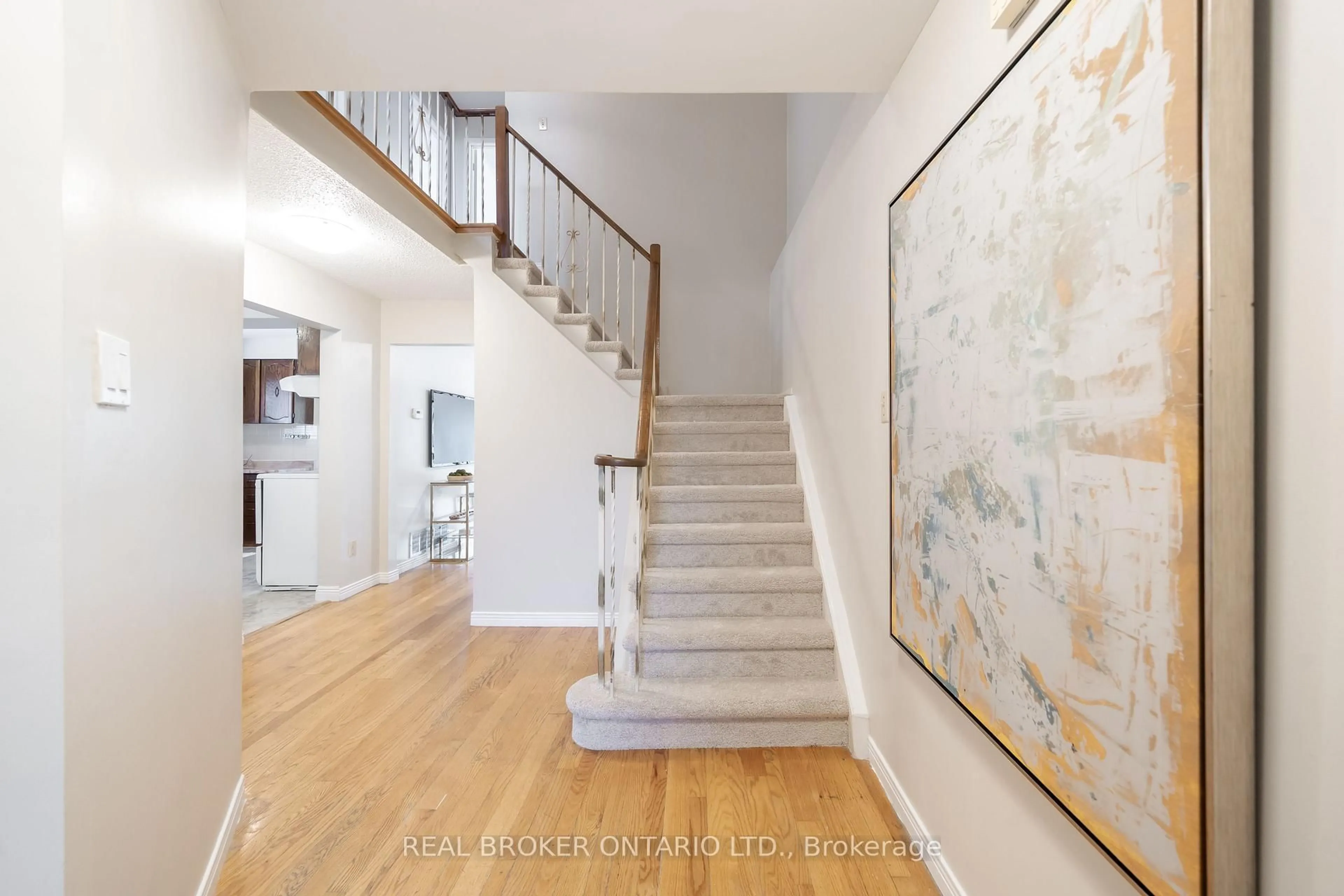 Unknown for 11 Blue Lagoon Crt, Toronto Ontario M1J 3M3