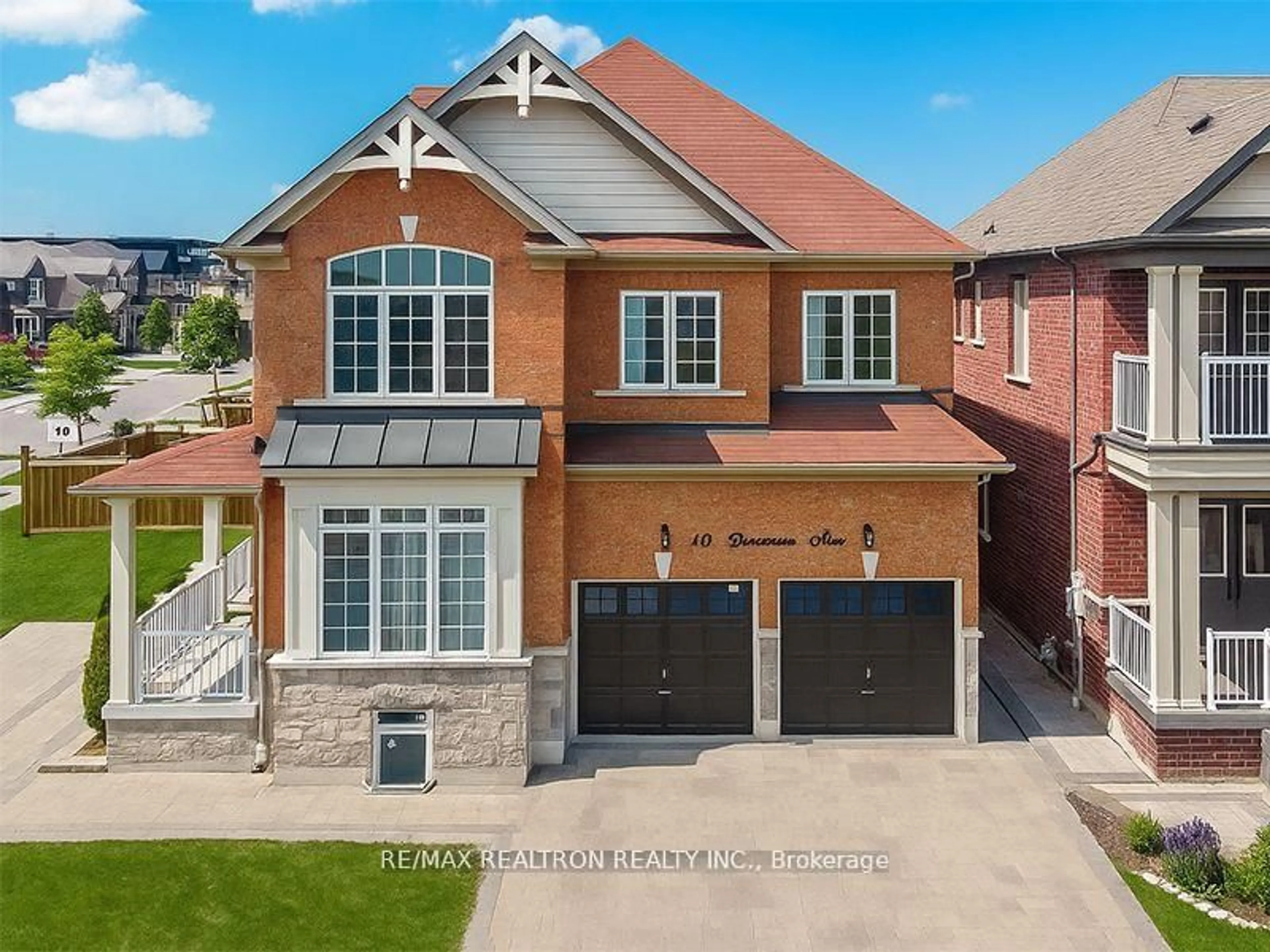 Home with brick exterior material, street for 460 Gulfstream Ave, Oshawa Ontario L1H 7K4