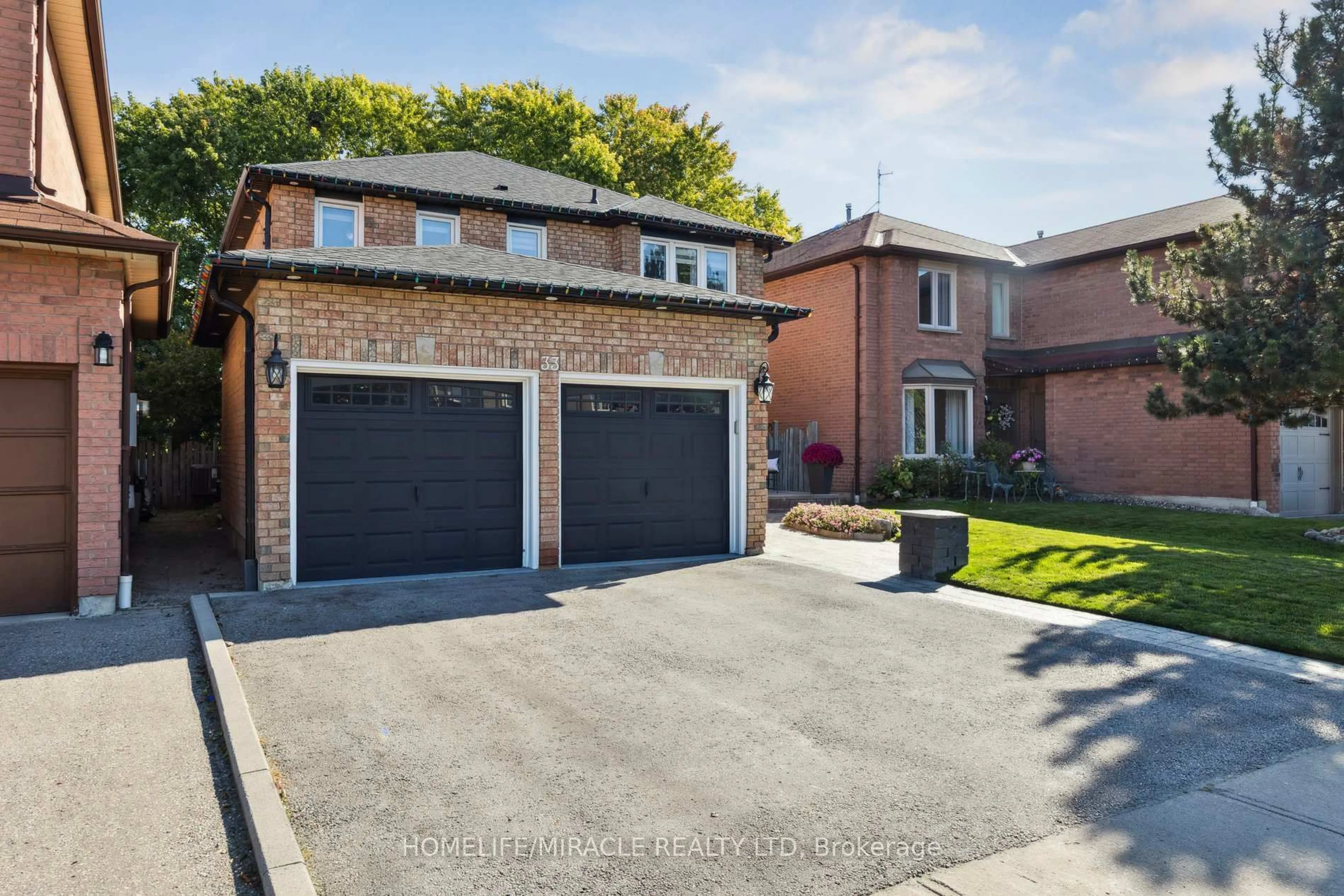 Home with brick exterior material, street for 33 Ritchie Ave, Ajax Ontario L1S 5V7
