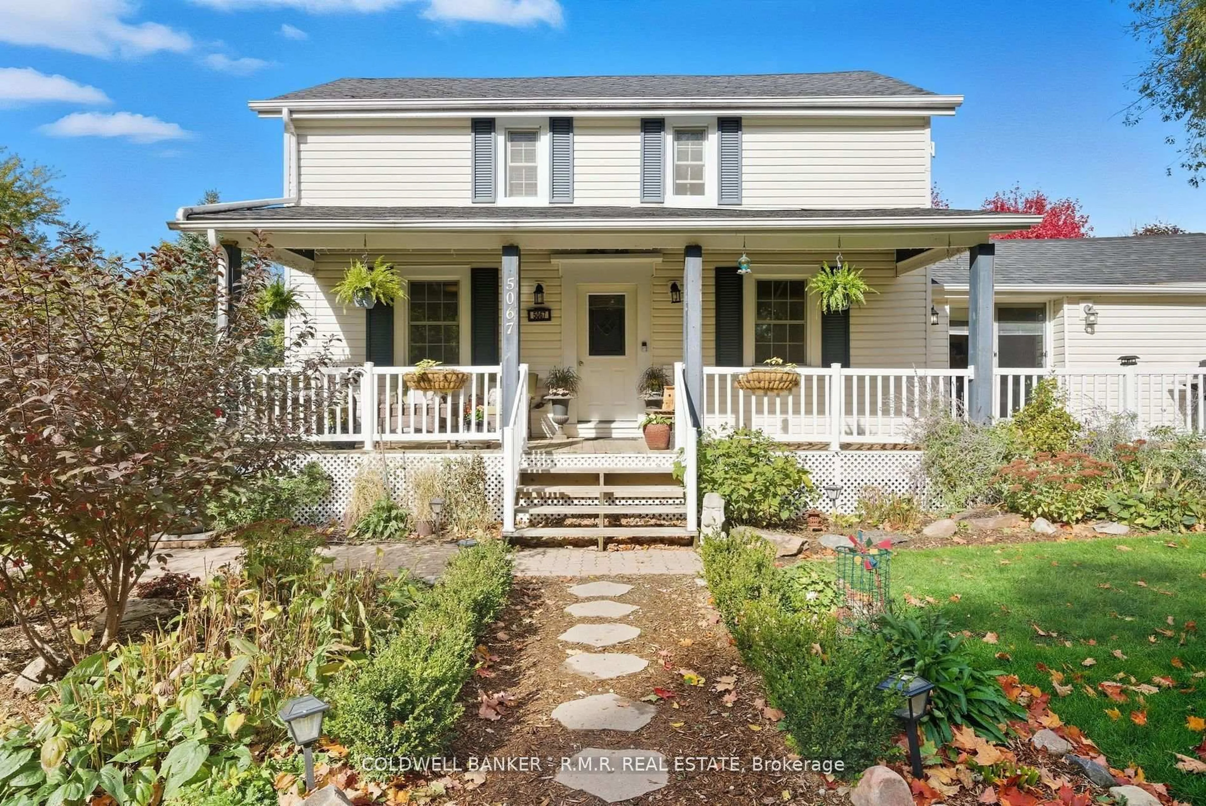 Home with vinyl exterior material, street for 5067 Wixson St, Pickering Ontario L1Y 1B5