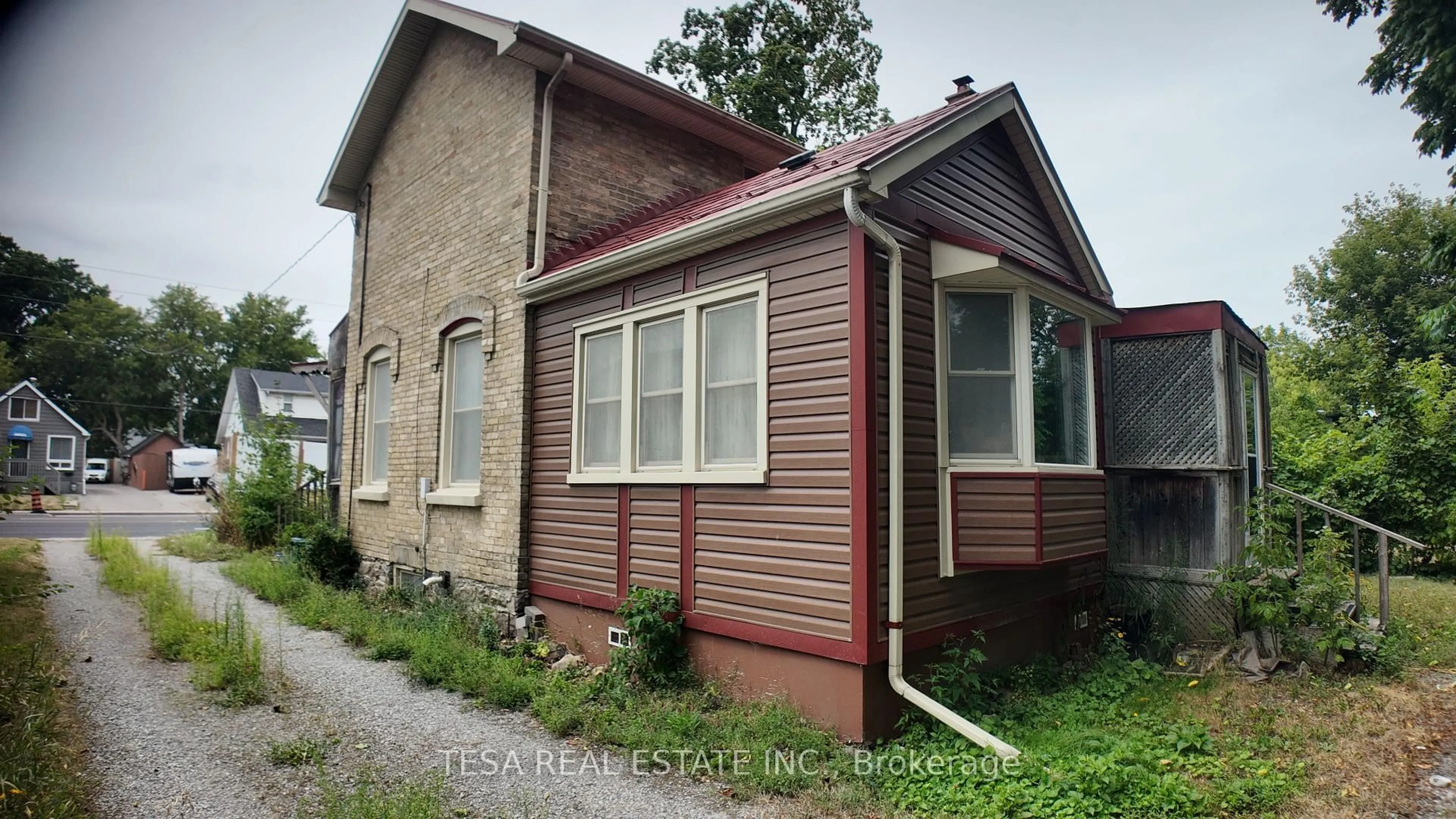 Unknown for 65 Park Rd, Oshawa Ontario L1J 4G7