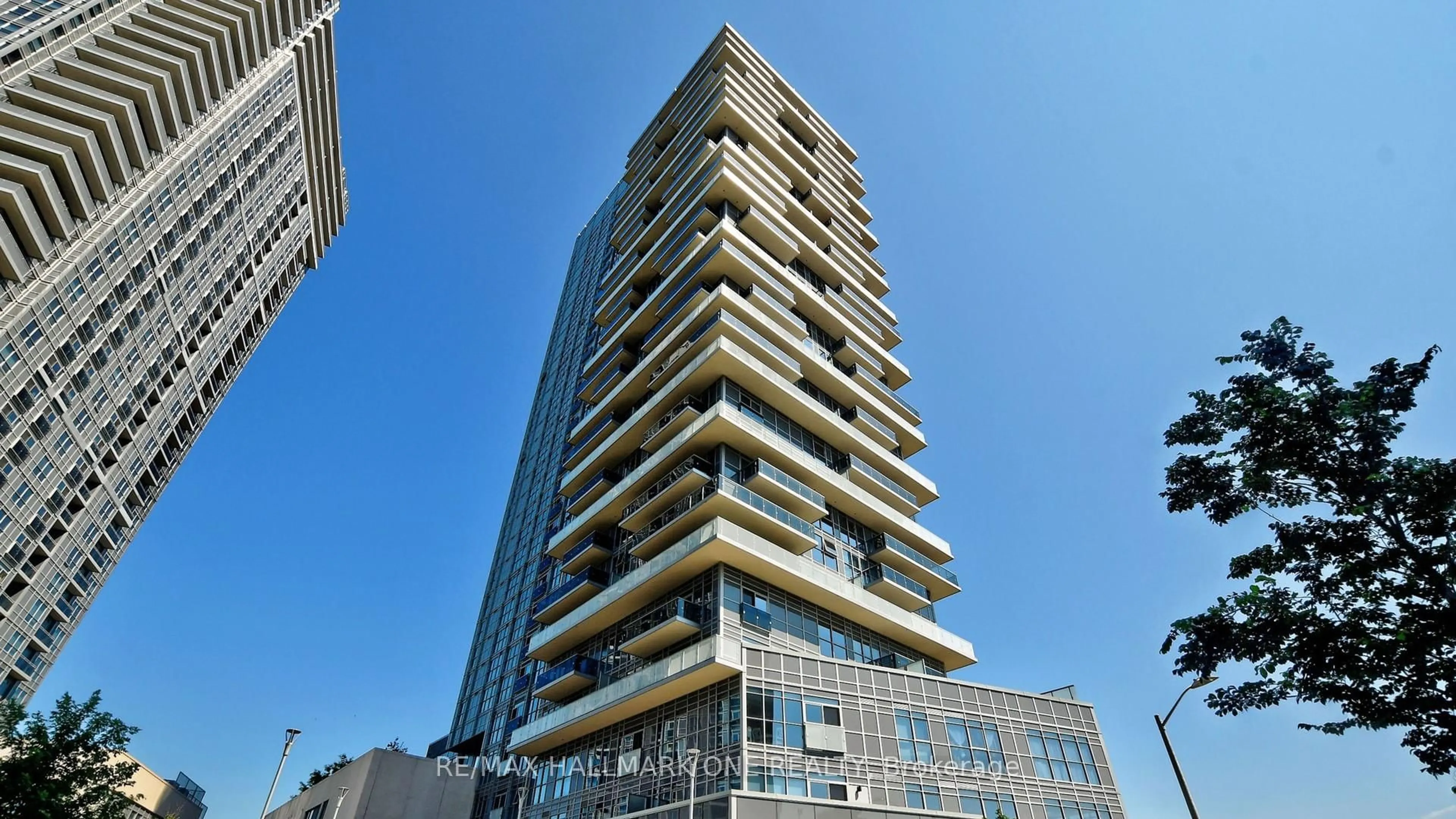 Unknown for 225 Village Green Sq #1801, Toronto Ontario M1S 0N4