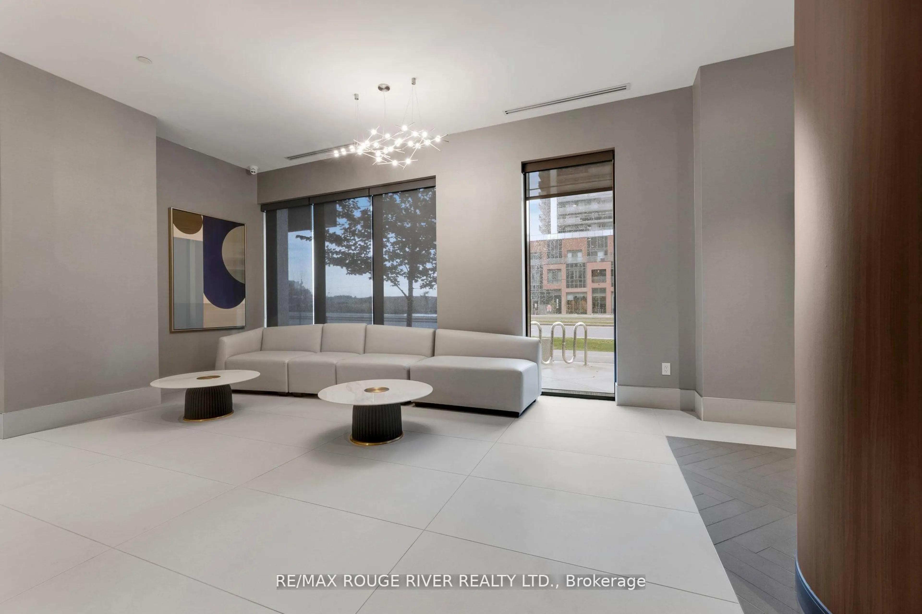 Unknown for 2550 Simcoe St #1001, Oshawa Ontario L1L 0R5