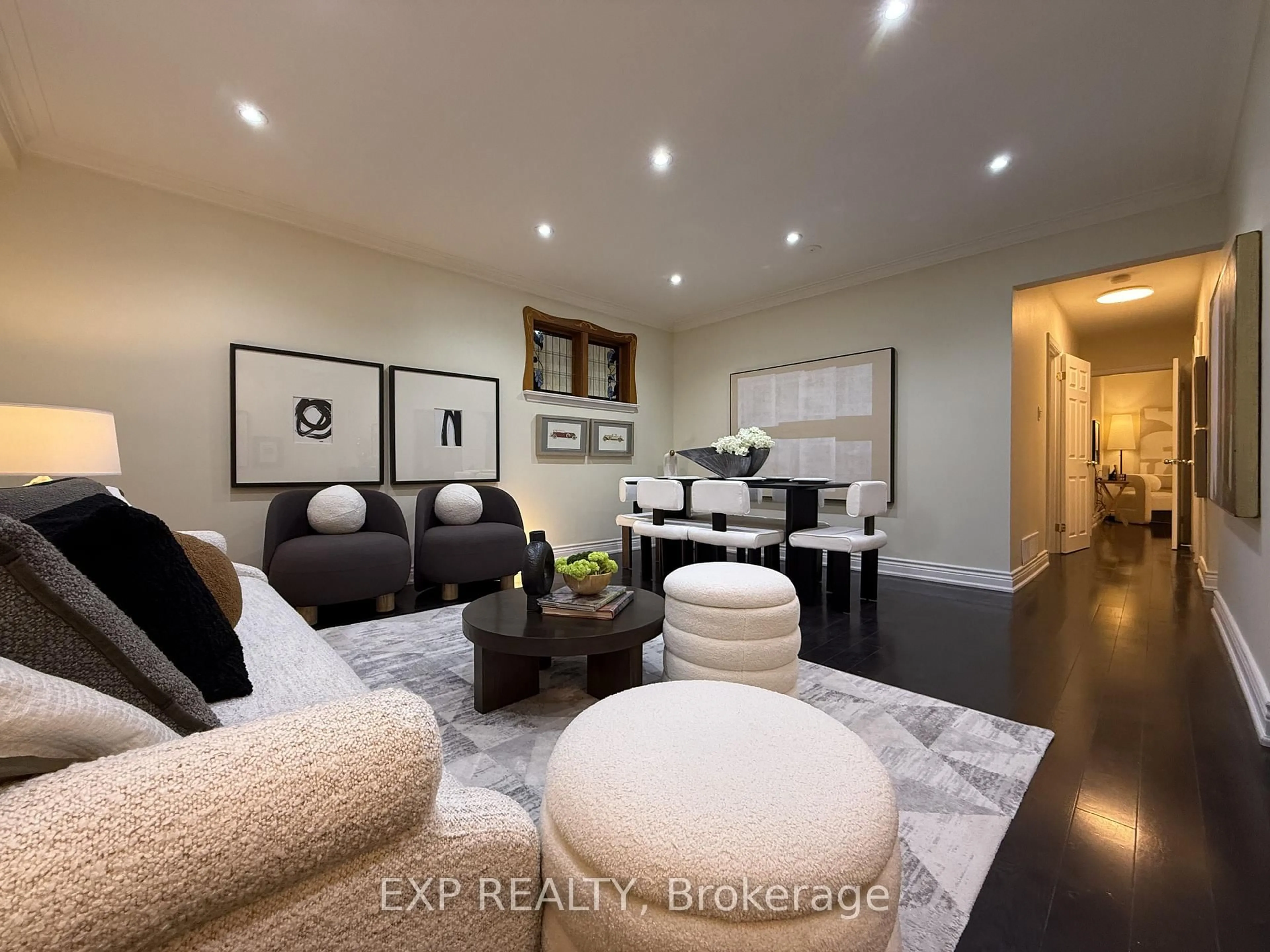 Living room with furniture, wood/laminate floor for 81 Meldazy Dr, Toronto Ontario M1P 4G2