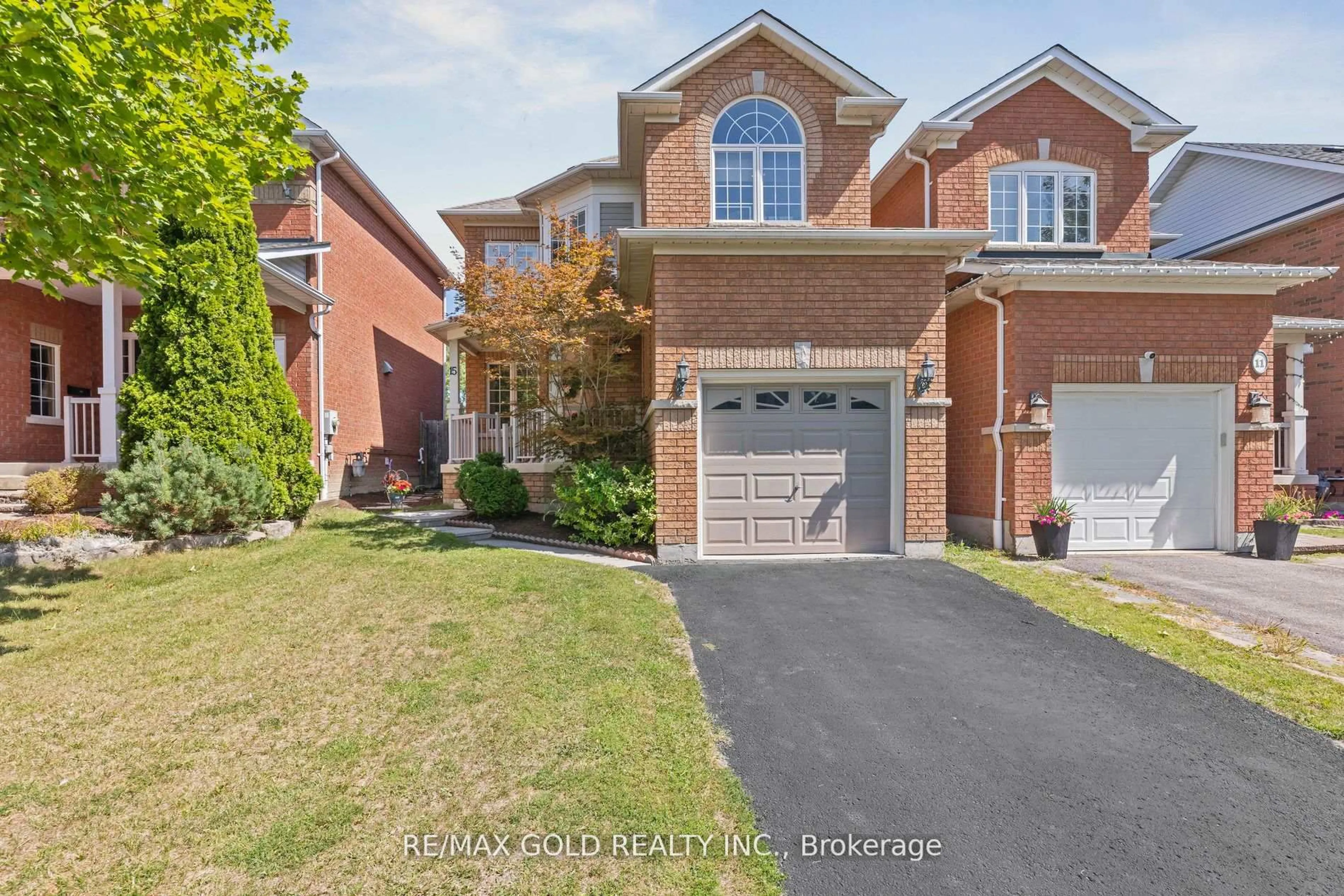 Home with brick exterior material, street for 15 Blanchard Crt, Whitby Ontario L1M 1H5