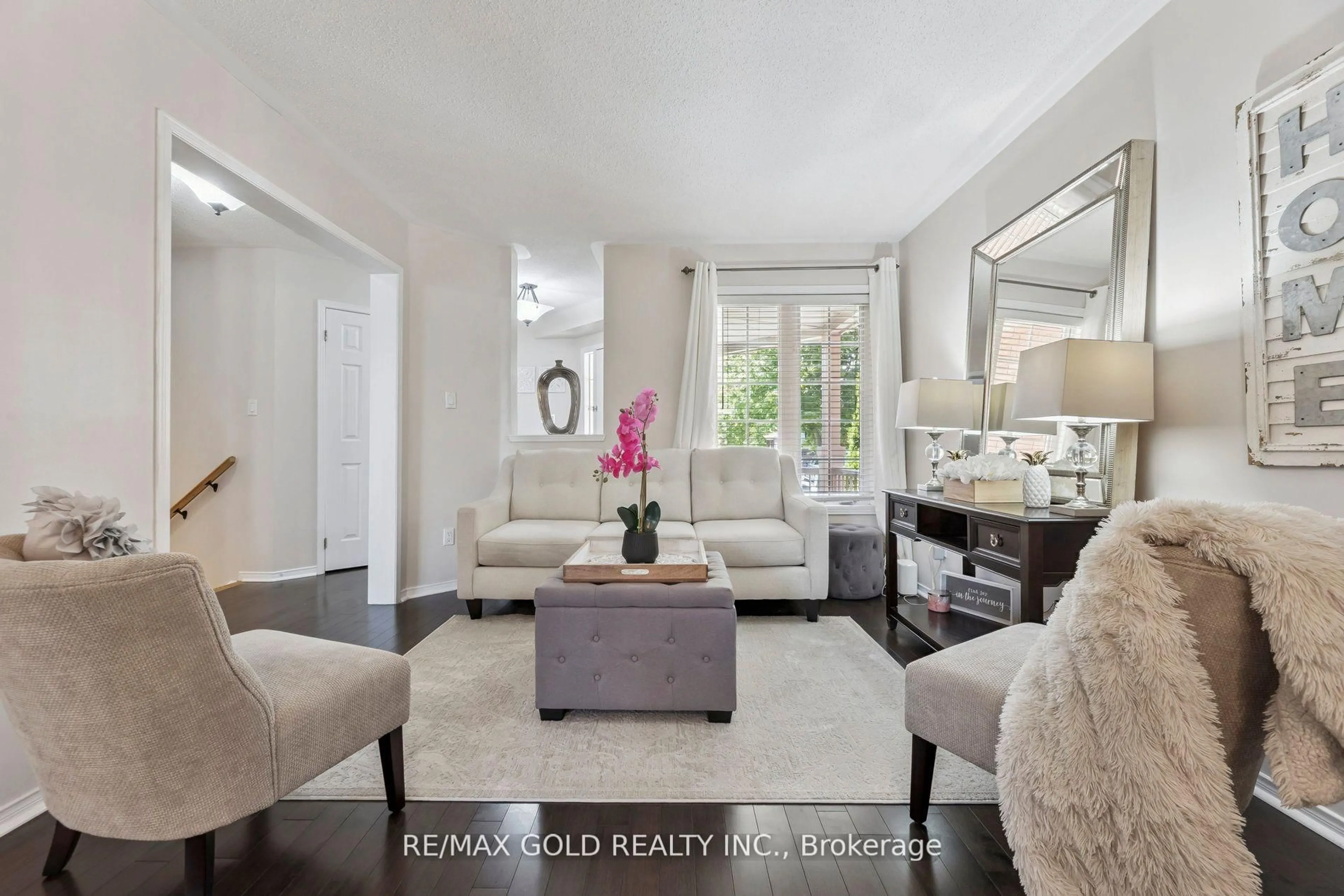 Living room with furniture, unknown for 15 Blanchard Crt, Whitby Ontario L1M 1H5