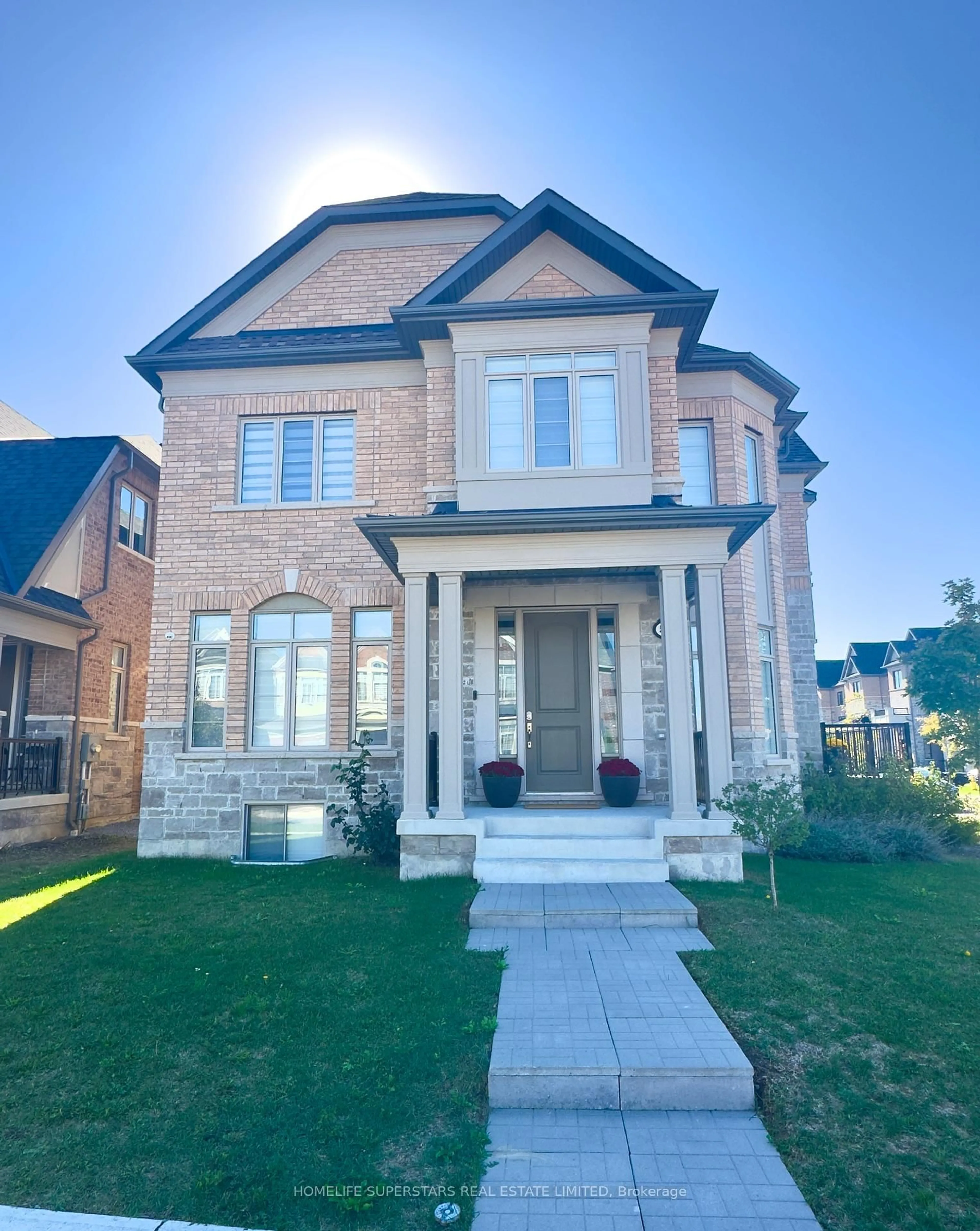 Home with brick exterior material, street for 55 Christine Elliott Ave, Whitby Ontario L1P 0C8