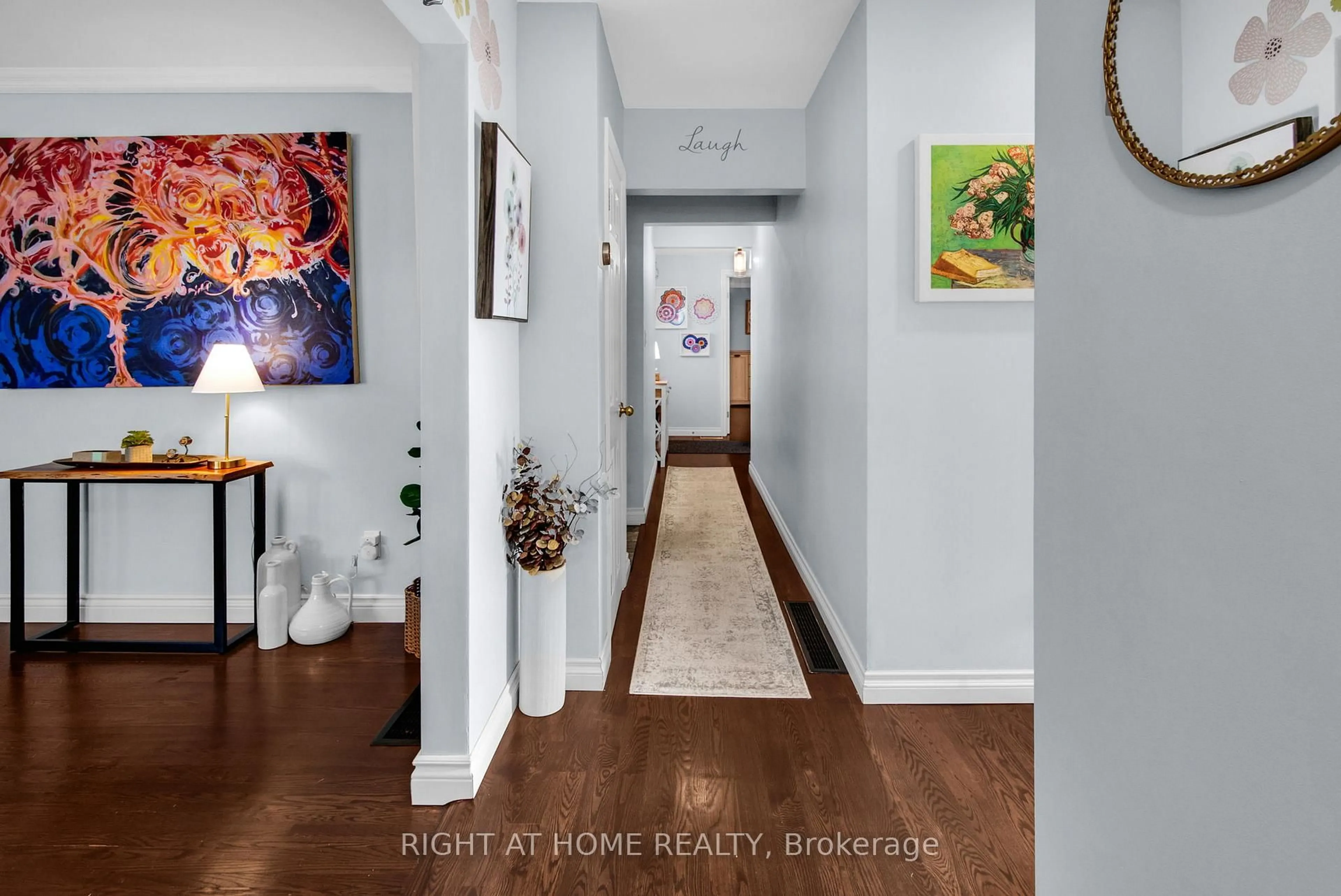 Indoor entryway for 147 Liberty St, Clarington Ontario L1C 2M2