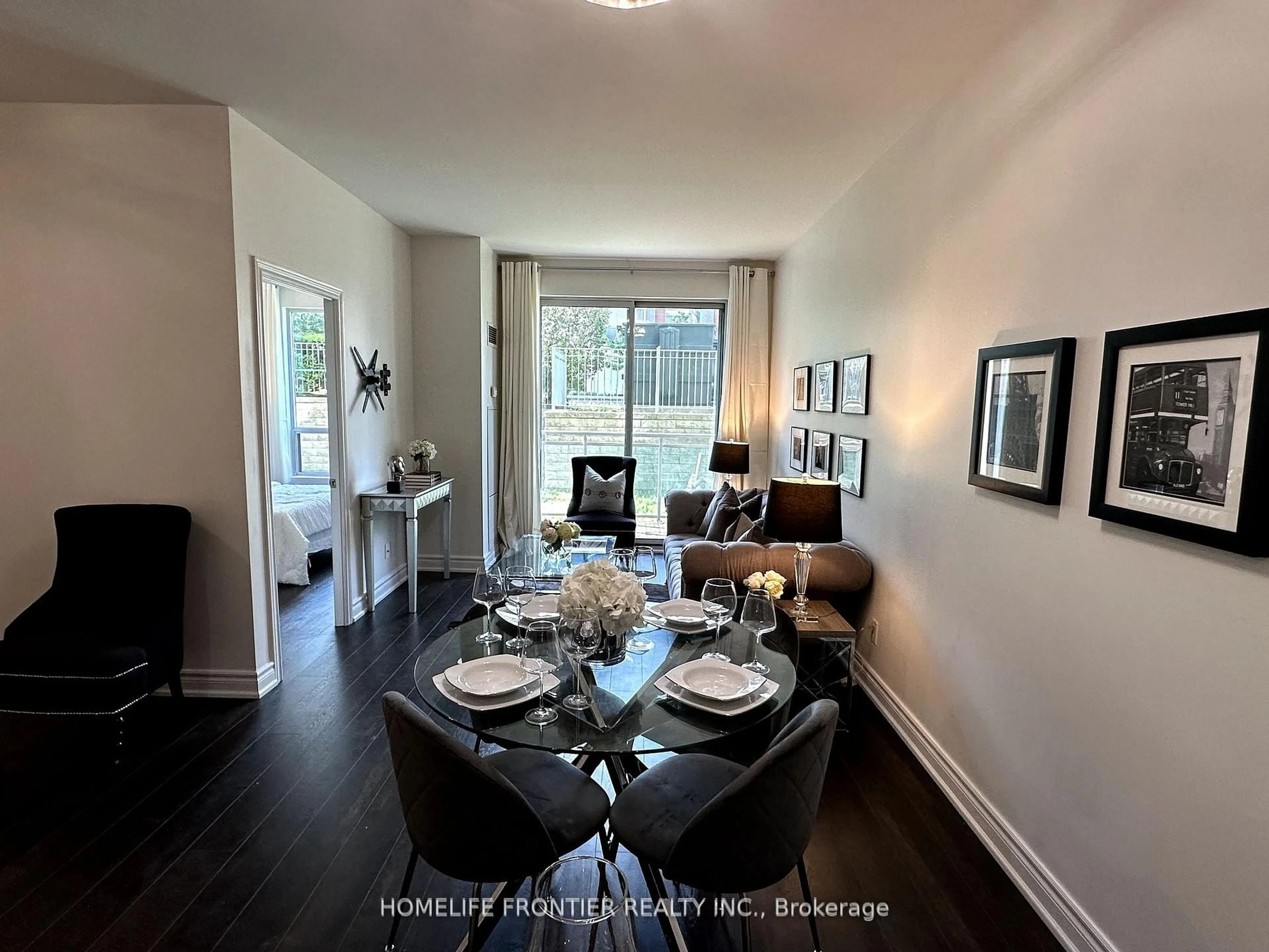 Dining room, wood/laminate floor for 6 Rosebank Dr #B, Toronto Ontario M1B 0A1